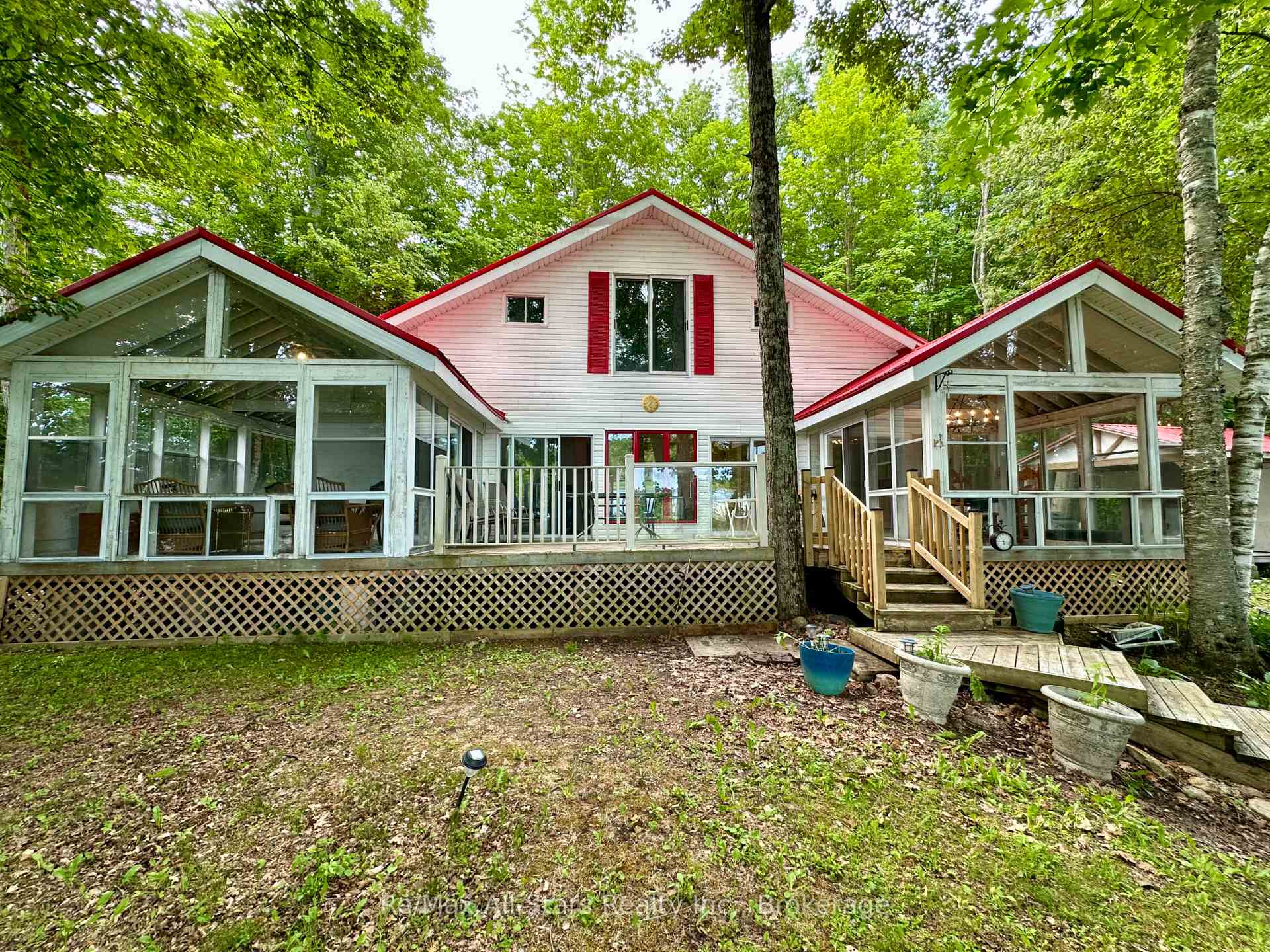 Photo 22 of 38 Dewey's Island, Kawartha Lakes, Somerville — HOMEH