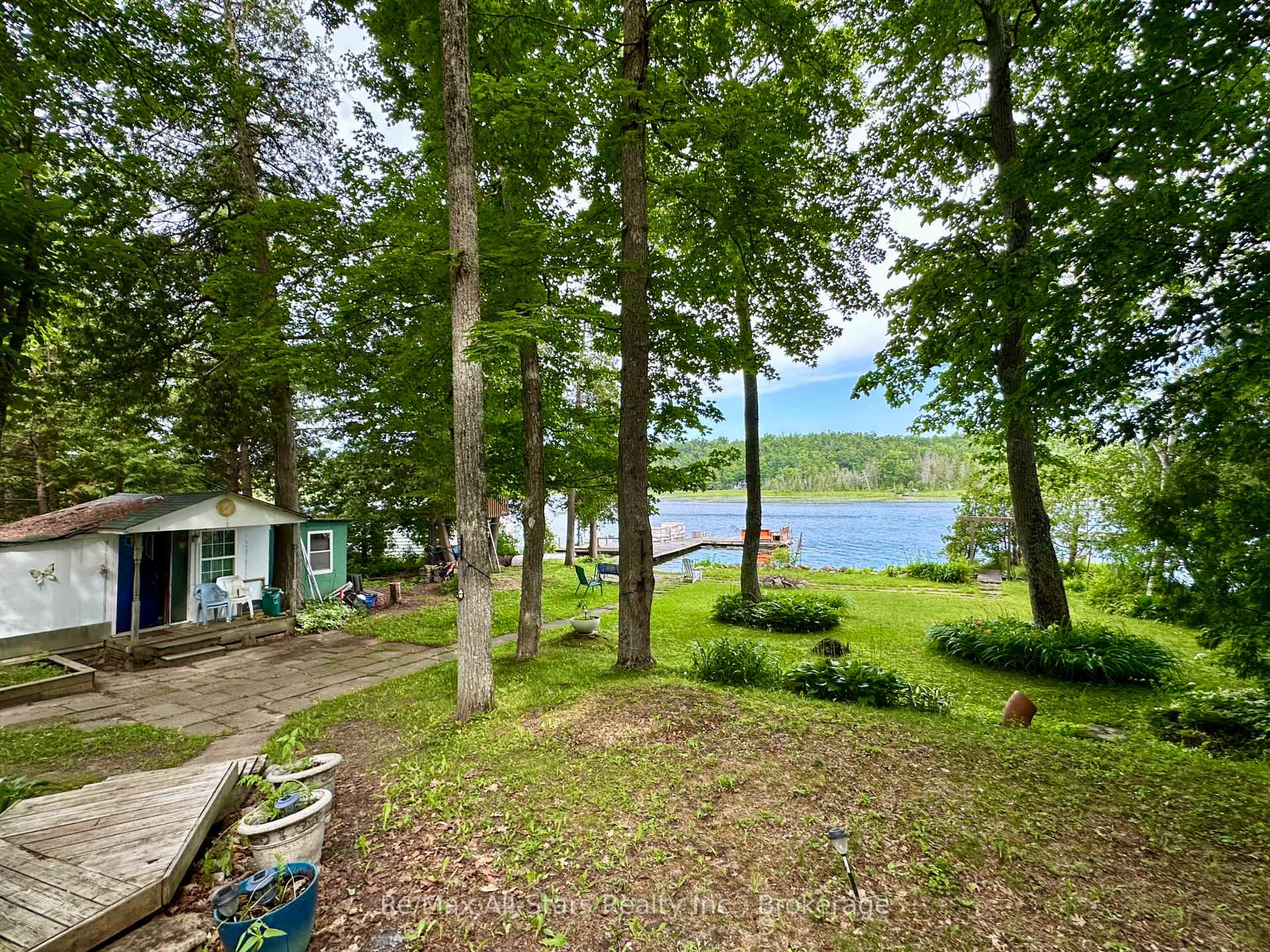 Photo 25 of 38 Dewey's Island, Kawartha Lakes, Somerville — HOMEH