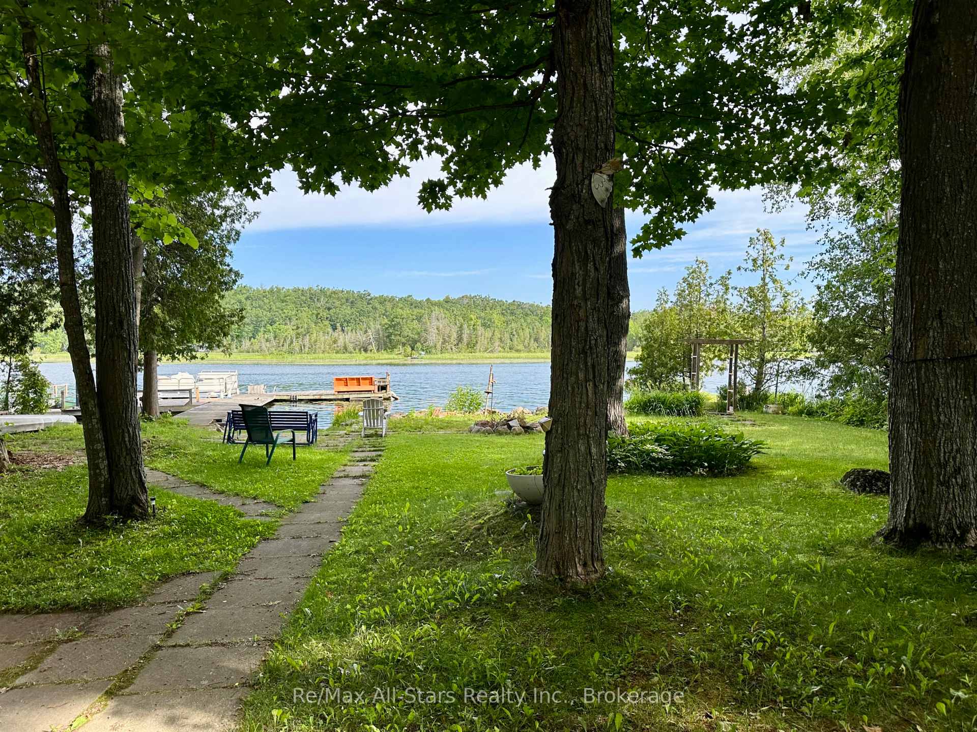 Photo 26 of 38 Dewey's Island, Kawartha Lakes, Somerville — HOMEH
