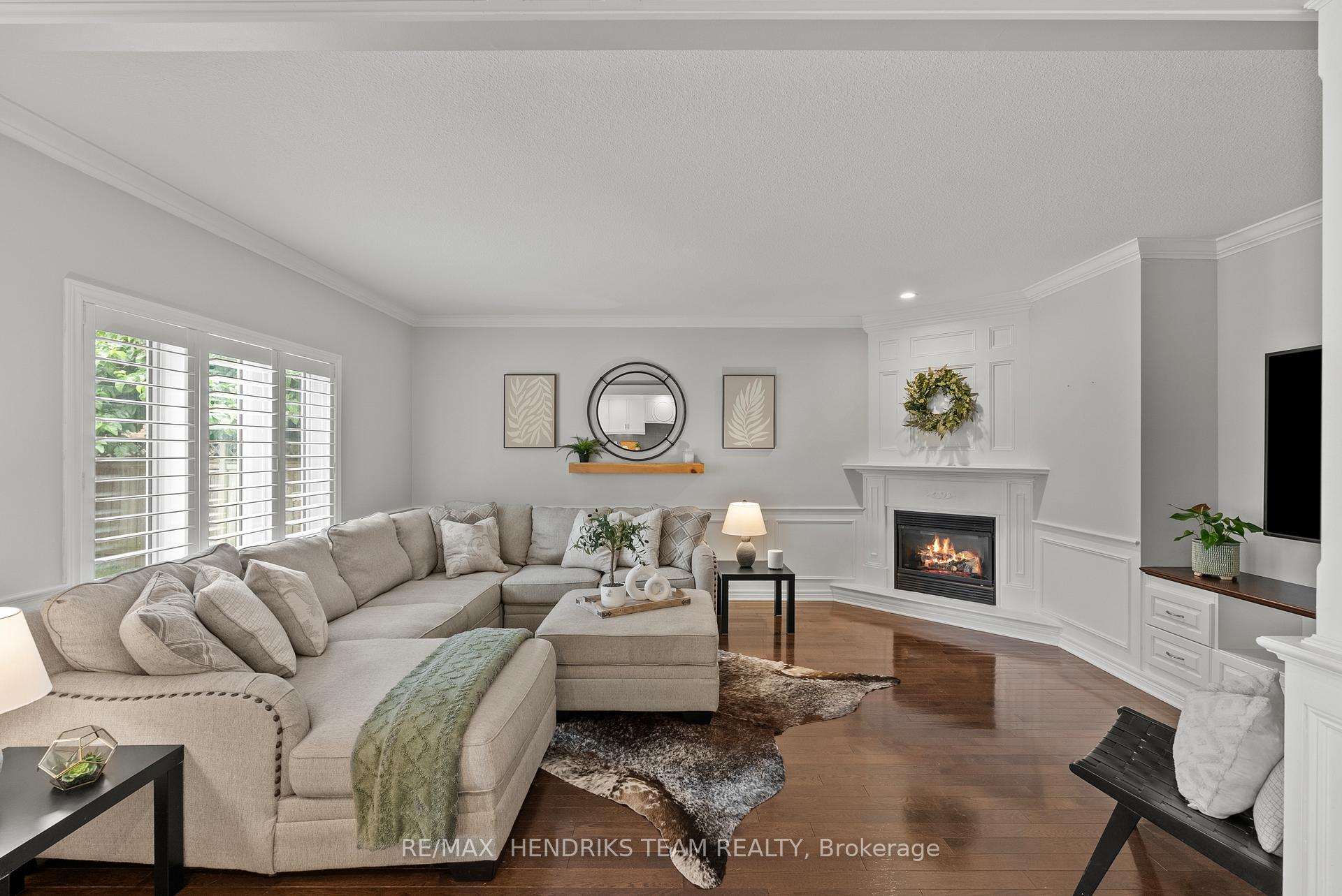Photo 14 of 8087 Beaver Glen Drive, Niagara Falls, Ascot — HOMEH