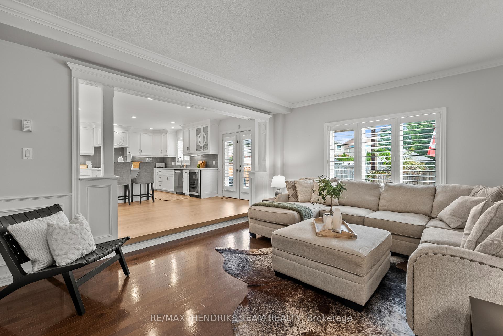 Photo 17 of 8087 Beaver Glen Drive, Niagara Falls, Ascot — HOMEH