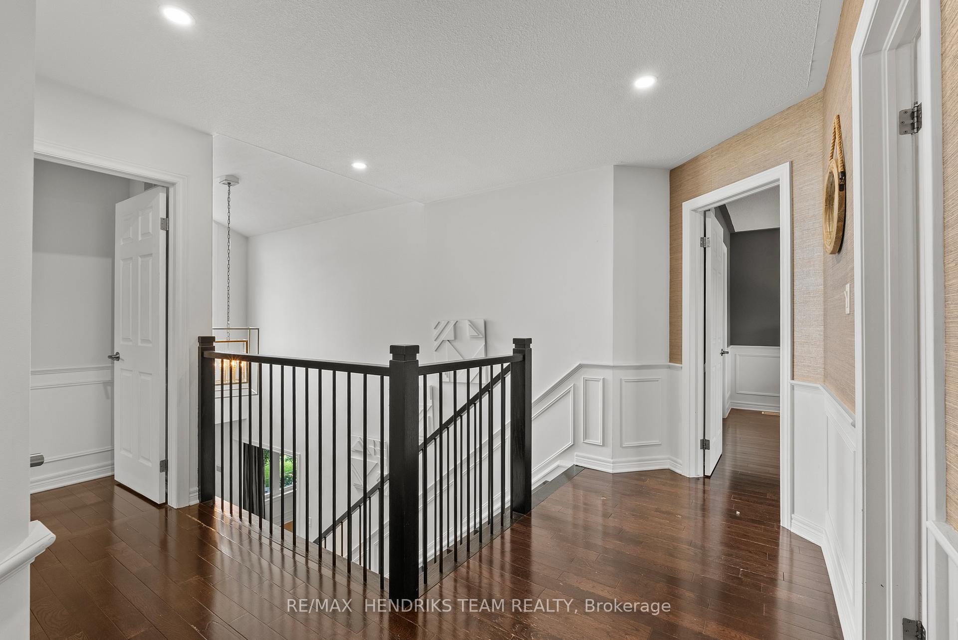 Photo 21 of 8087 Beaver Glen Drive, Niagara Falls, Ascot — HOMEH