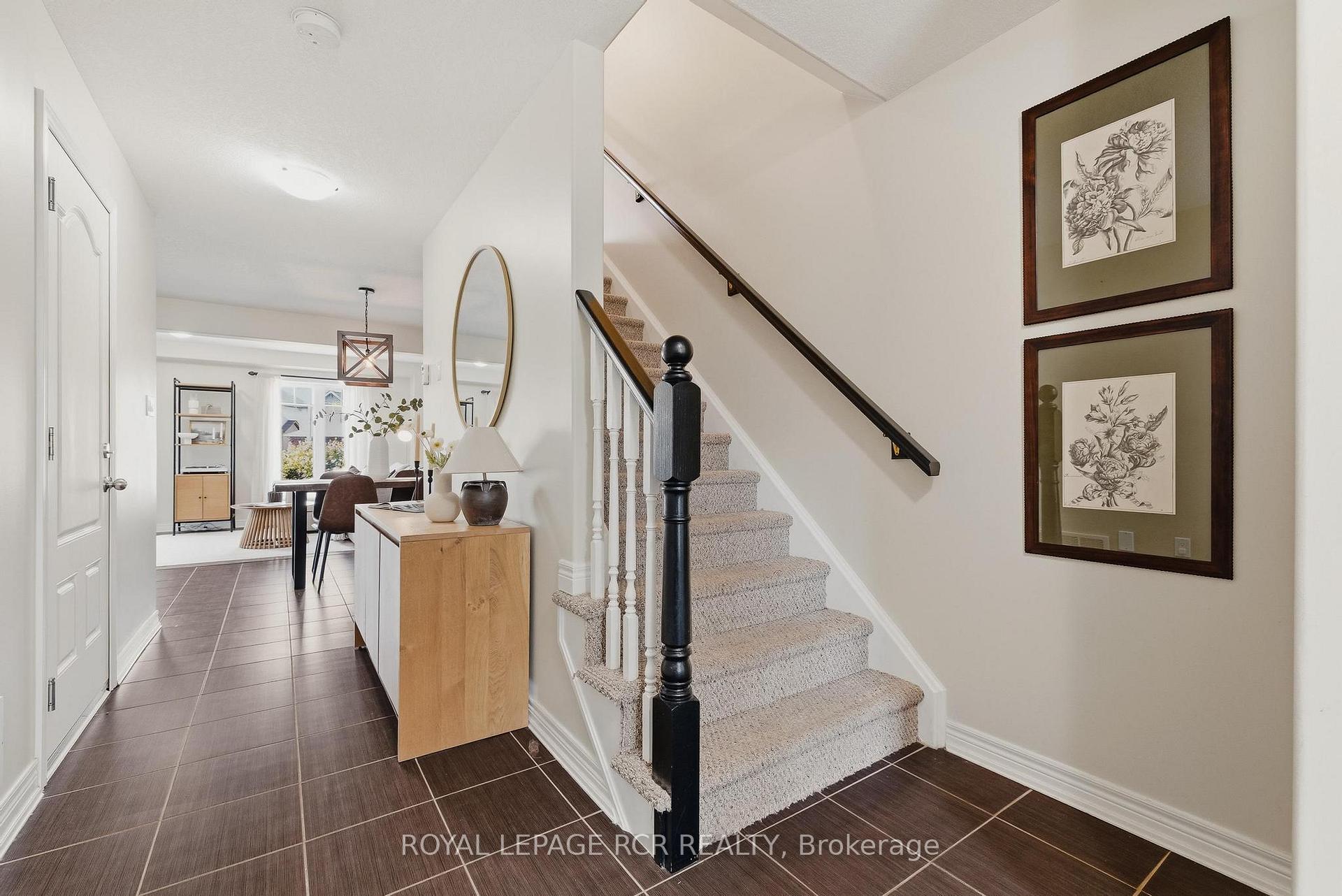 Photo 4 of 117 Preston Drive, Orangeville — HOMEH