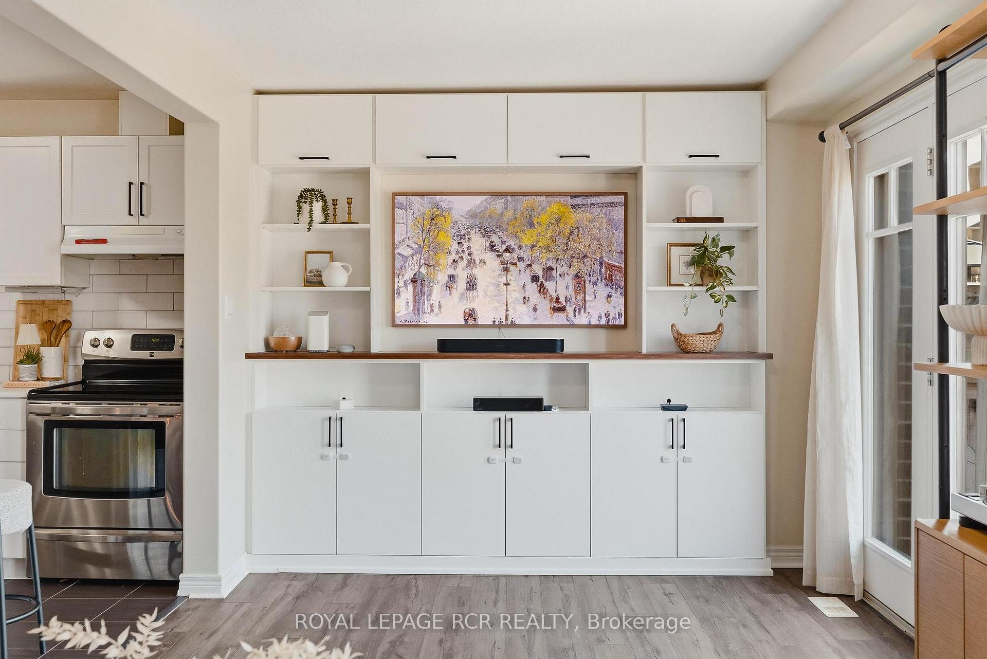 Photo 11 of 117 Preston Drive, Orangeville — HOMEH