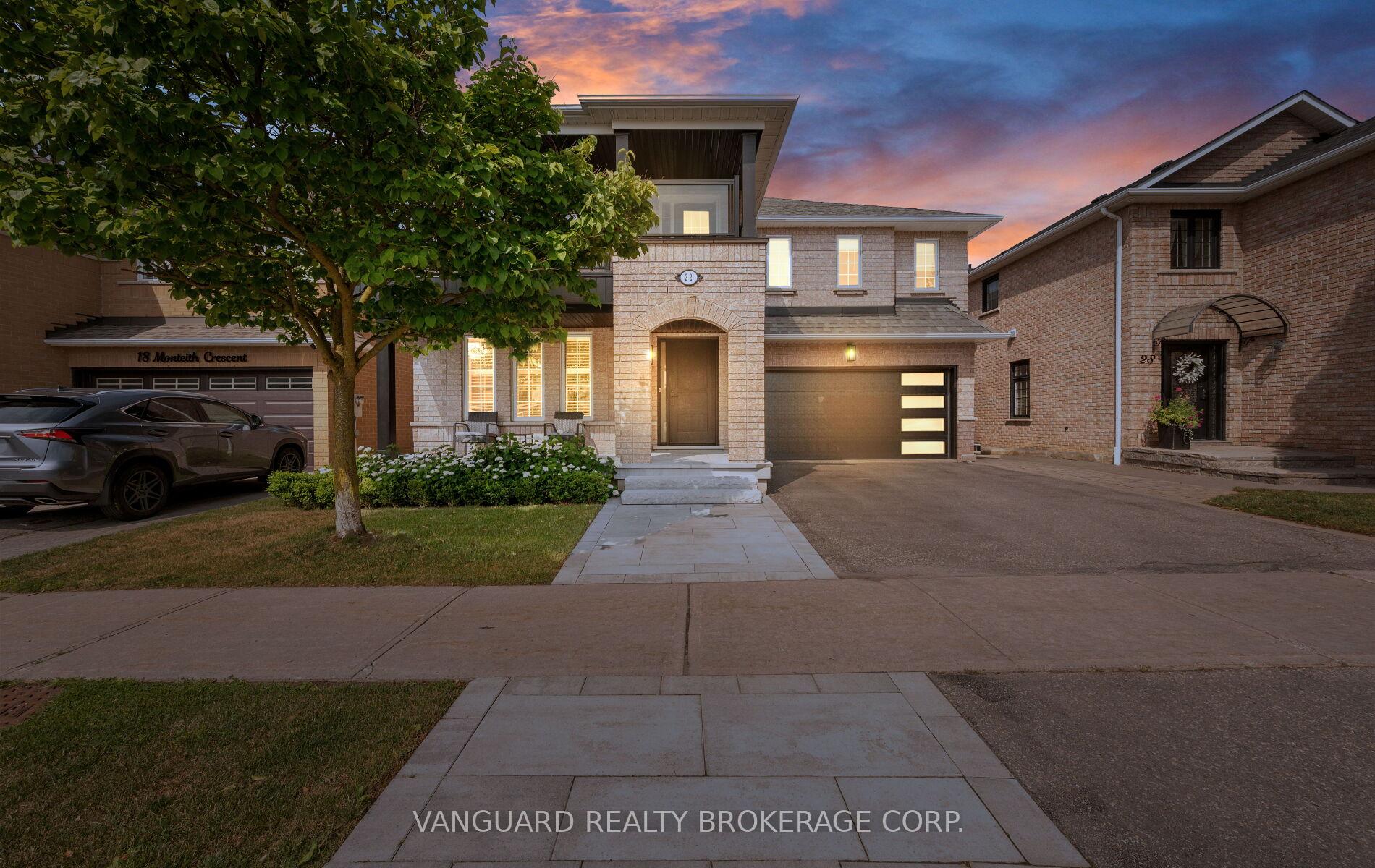 Photo 1 of 22 Monteith Crescent, Vaughan, Maple — HOMEH