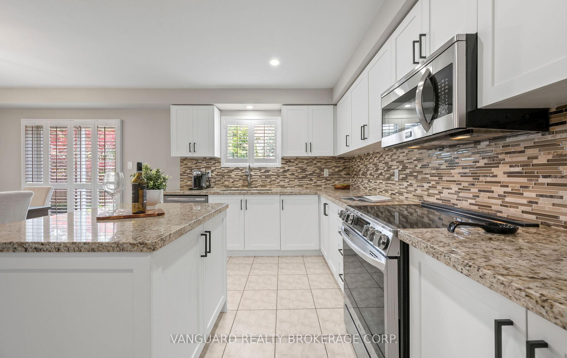 Photo 22 of 22 Monteith Crescent, Vaughan, Maple — HOMEH