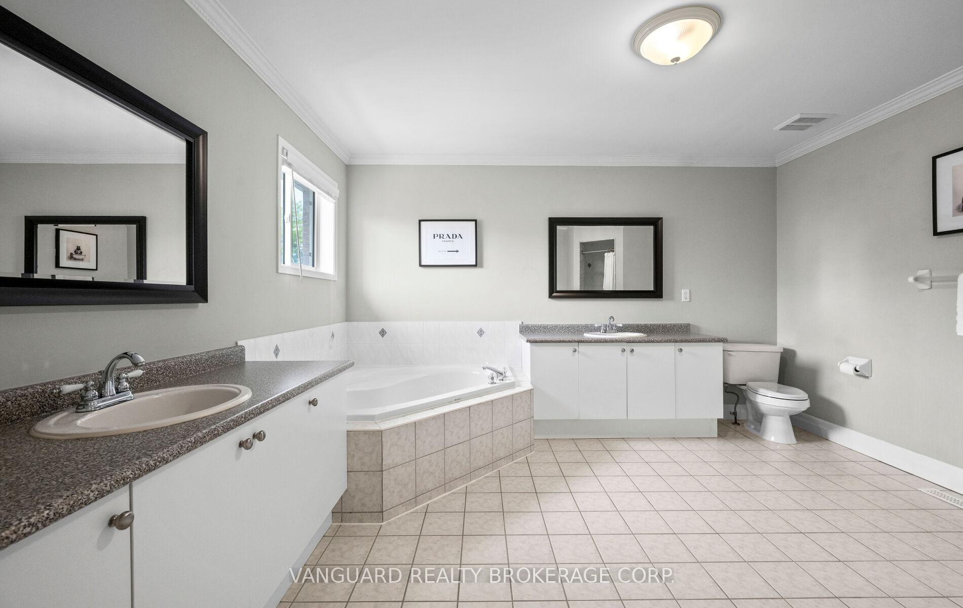 Photo 28 of 22 Monteith Crescent, Vaughan, Maple — HOMEH