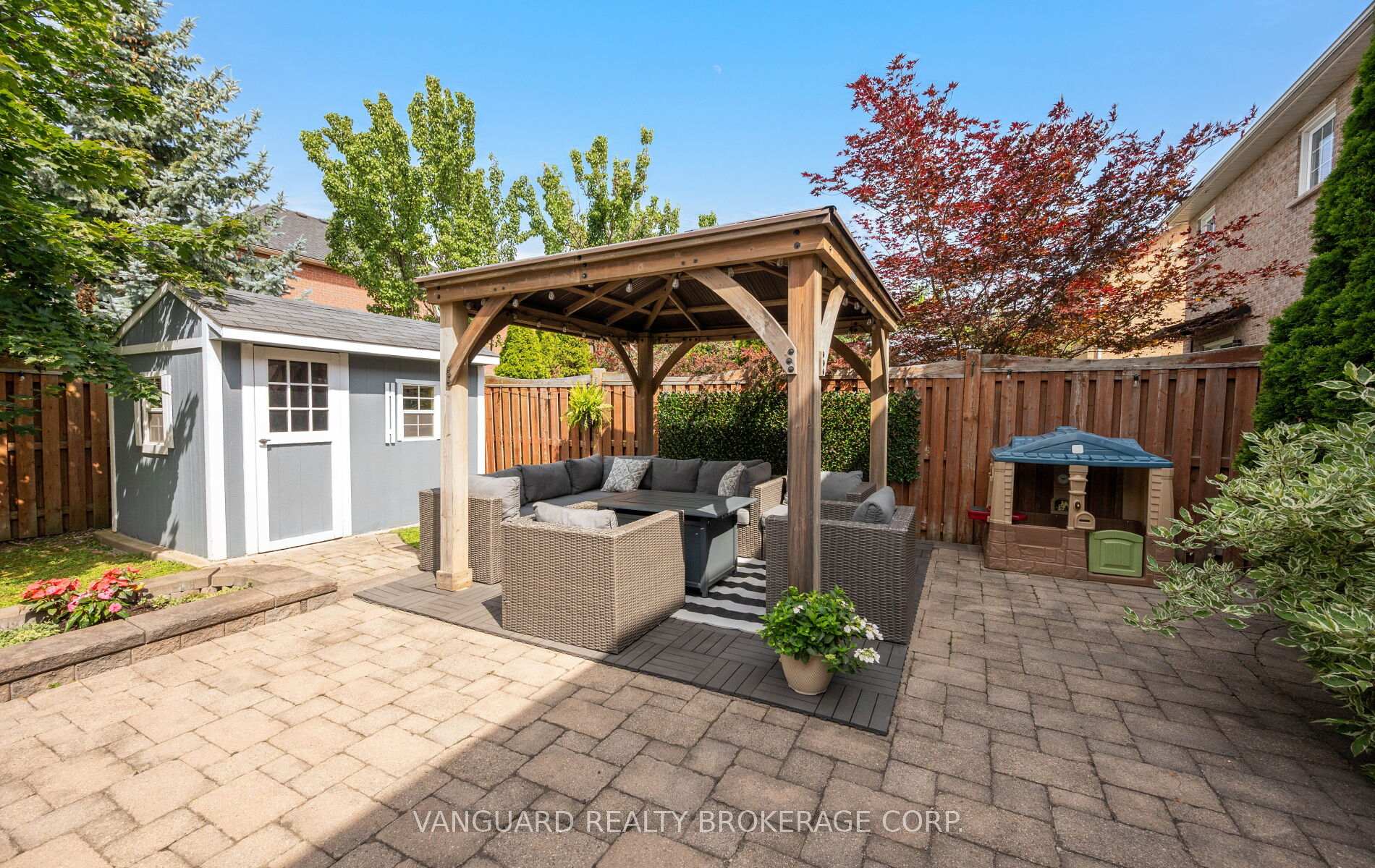 Photo 47 of 22 Monteith Crescent, Vaughan, Maple — HOMEH