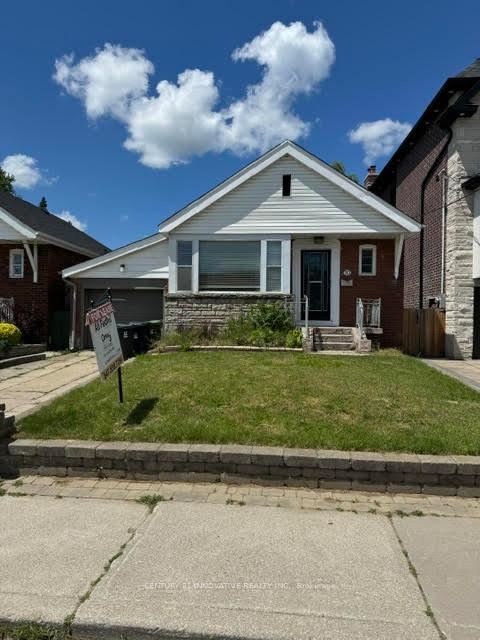 Photo 1 of 10 Memorial Park Avenue, Toronto, Danforth Village-East York — HOMEH