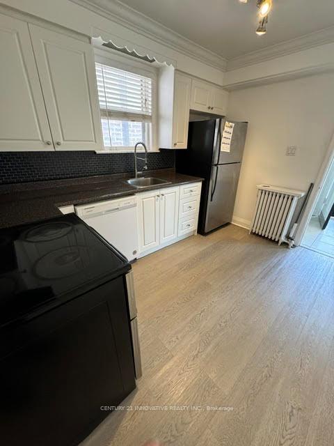 Photo 11 of 10 Memorial Park Avenue, Toronto, Danforth Village-East York — HOMEH