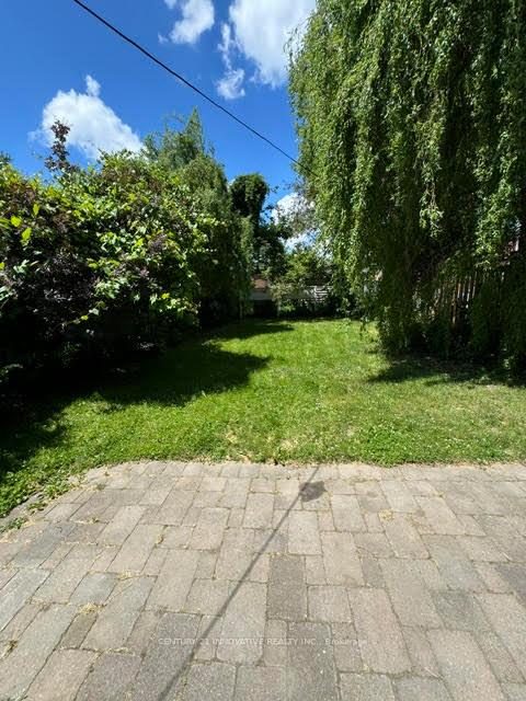 Photo 17 of 10 Memorial Park Avenue, Toronto, Danforth Village-East York — HOMEH