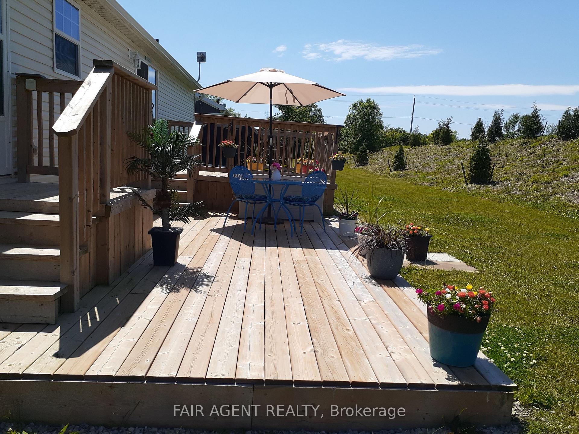 Photo 31 of 7 Forest Trail, Haldimand, Nanticoke — HOMEH