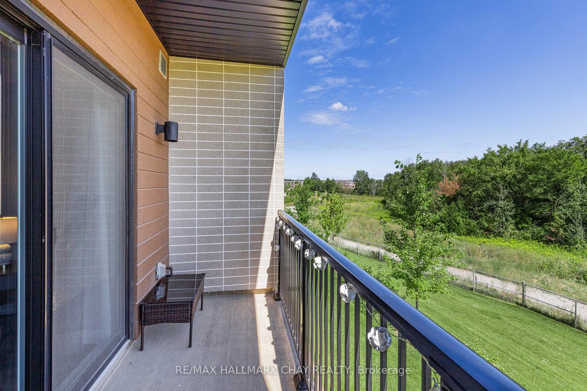 Photo 18 of Unit 208, 5 Chef Lane, Barrie, Rural Barrie Southeast — HOMEH