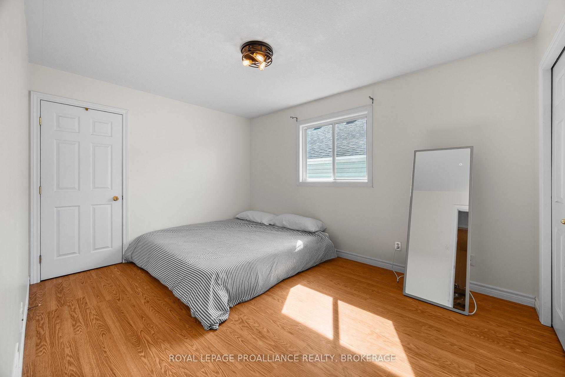 Photo 9 of 51 Wiley Street, Kingston, Rideau — HOMEH