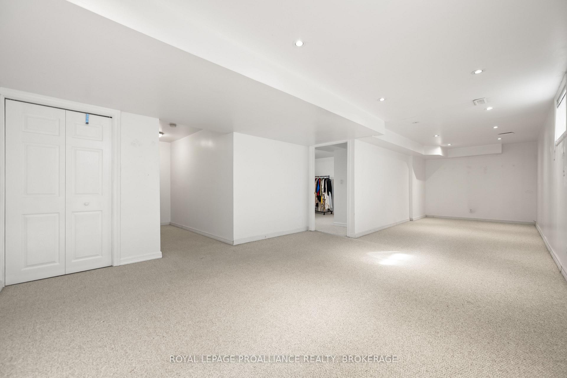 Photo 23 of 51 Wiley Street, Kingston, Rideau — HOMEH