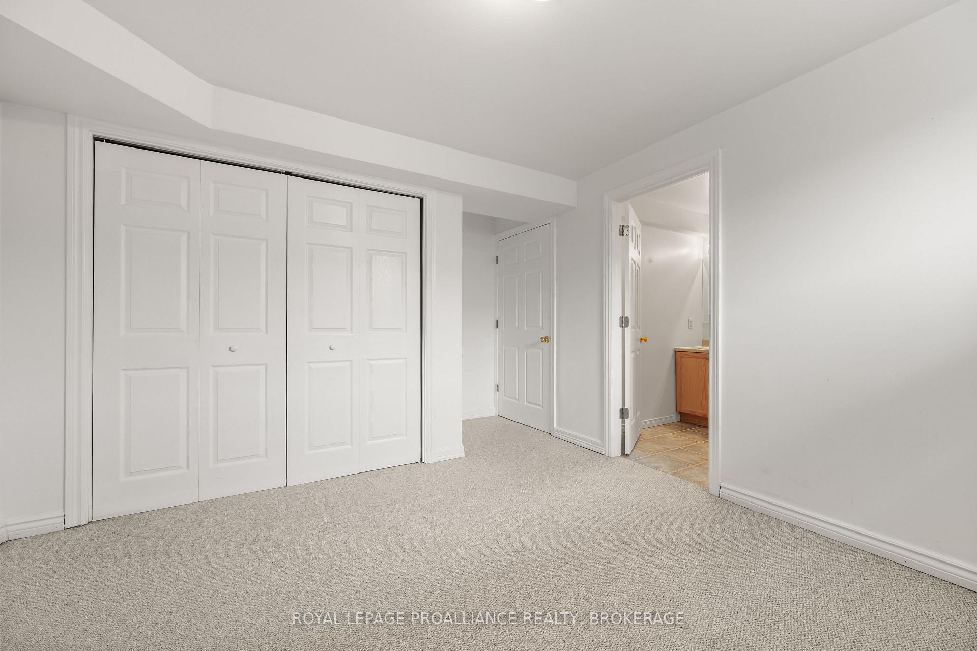 Photo 28 of 51 Wiley Street, Kingston, Rideau — HOMEH