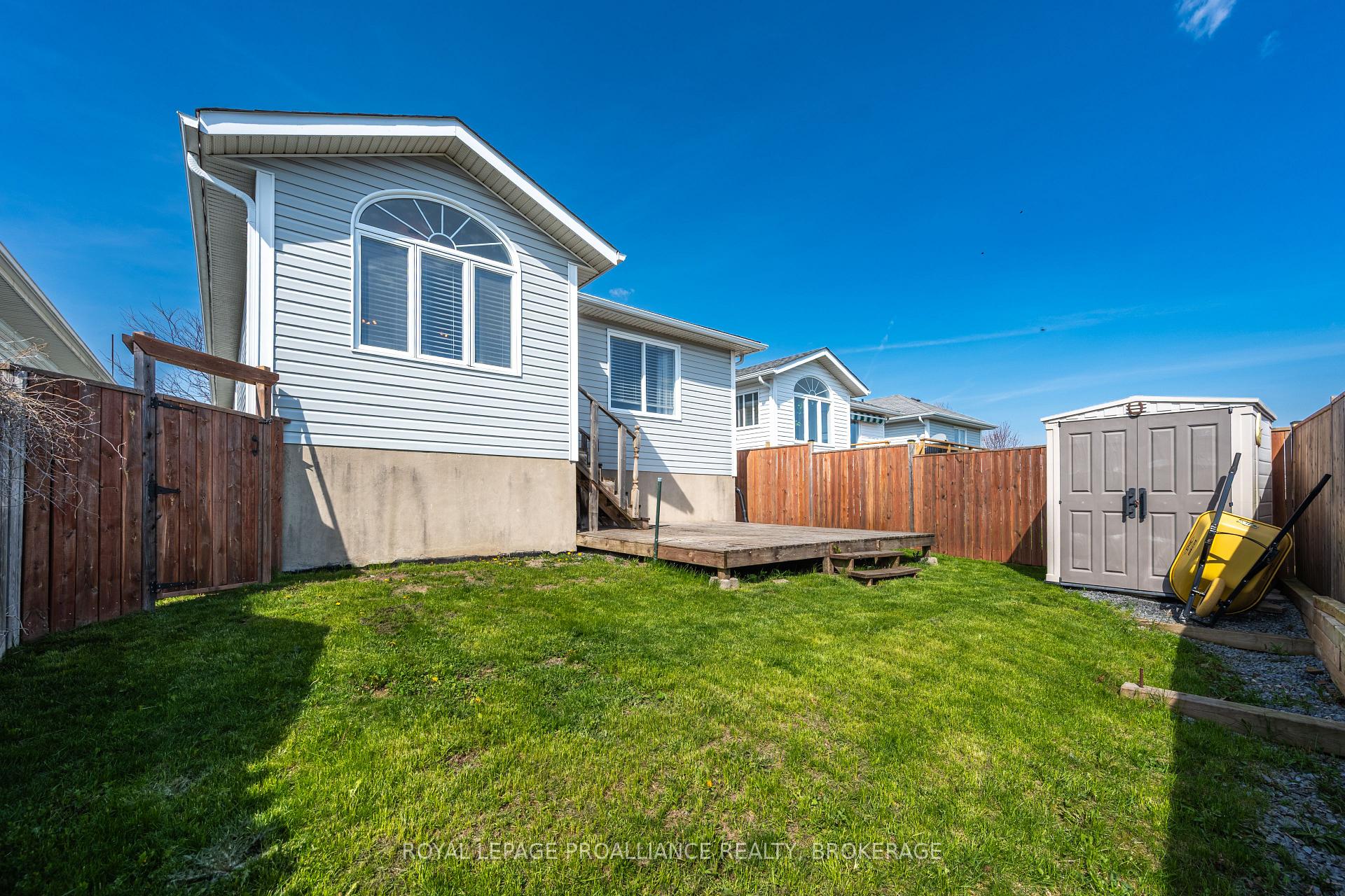 Photo 31 of 51 Wiley Street, Kingston, Rideau — HOMEH