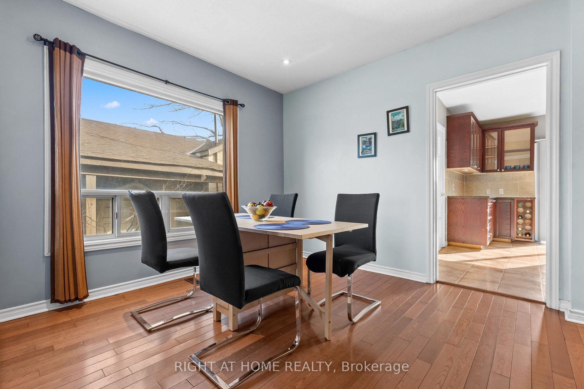 Photo 10 of 204 Beach Boulevard, Hamilton, Hamilton Beach — HOMEH