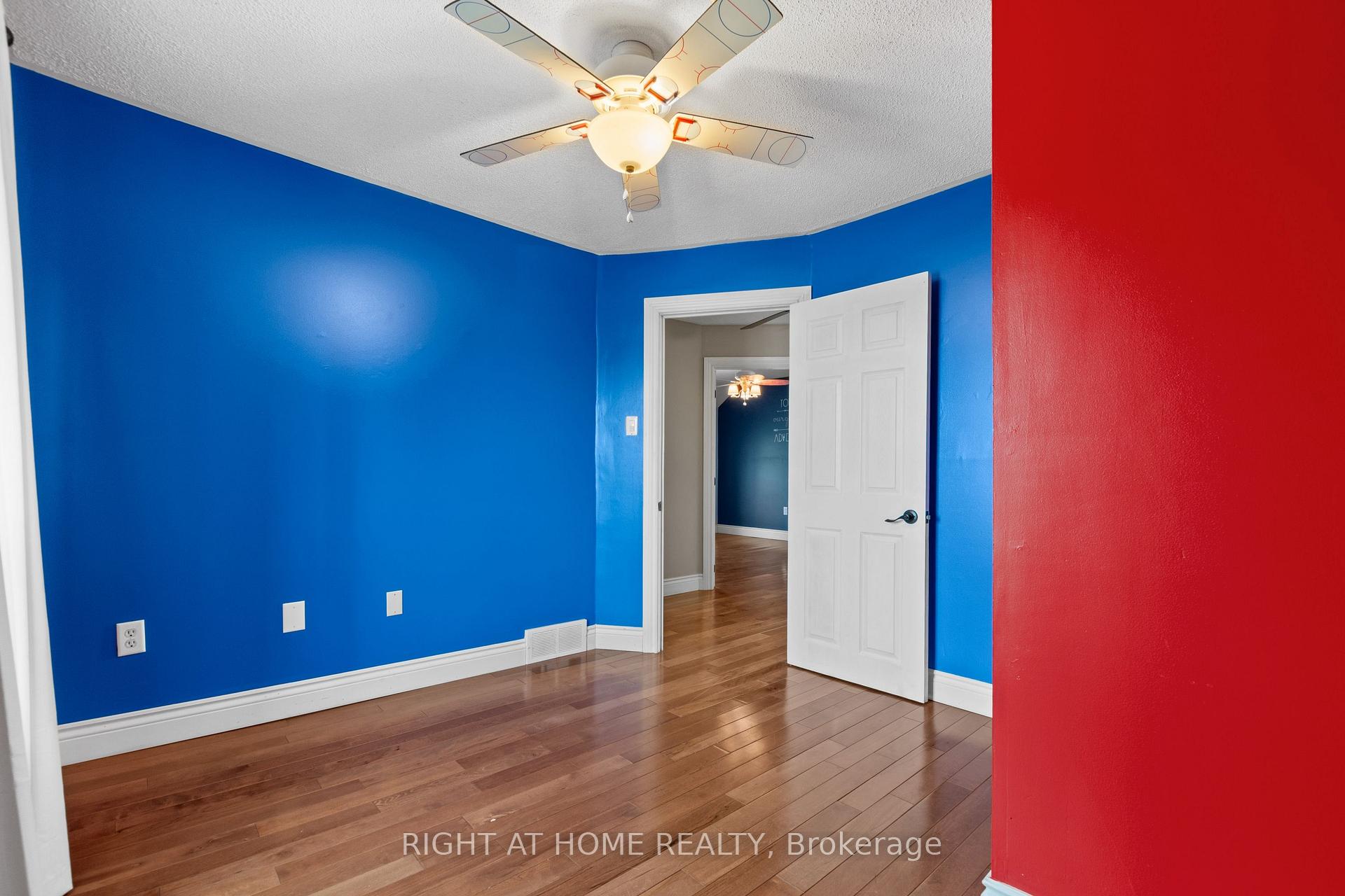 Photo 24 of 204 Beach Boulevard, Hamilton, Hamilton Beach — HOMEH