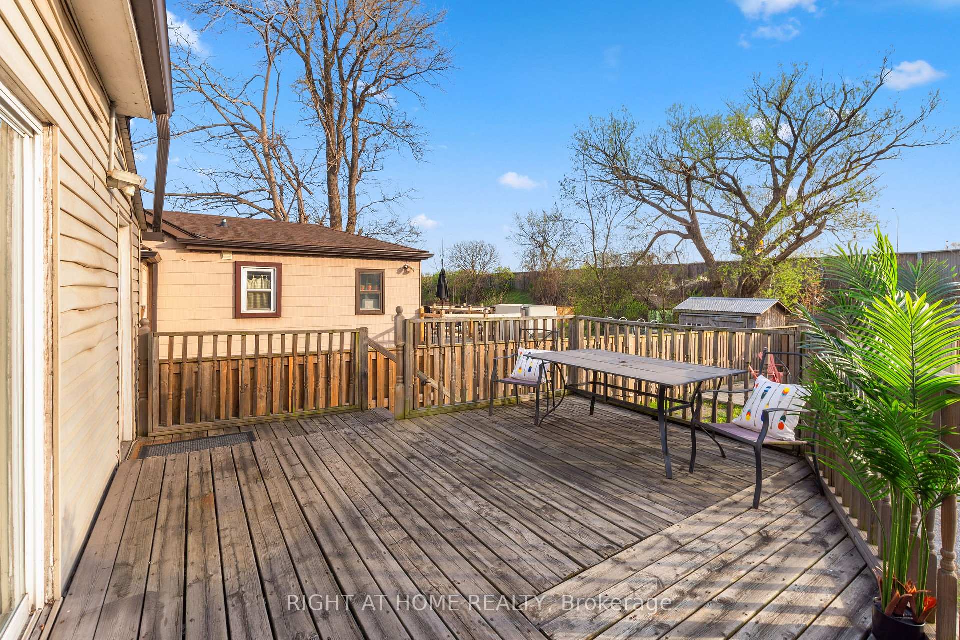 Photo 36 of 204 Beach Boulevard, Hamilton, Hamilton Beach — HOMEH