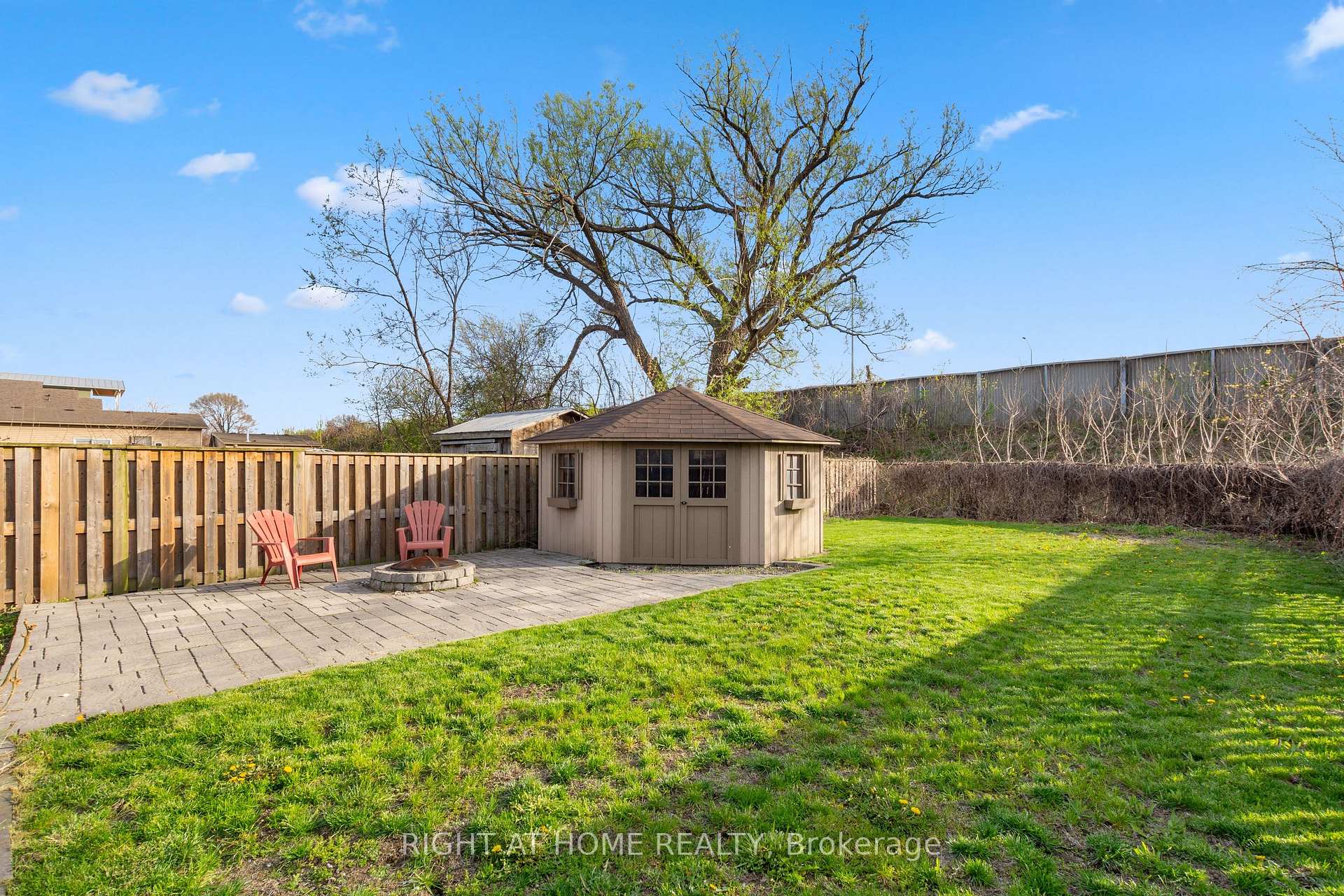 Photo 37 of 204 Beach Boulevard, Hamilton, Hamilton Beach — HOMEH