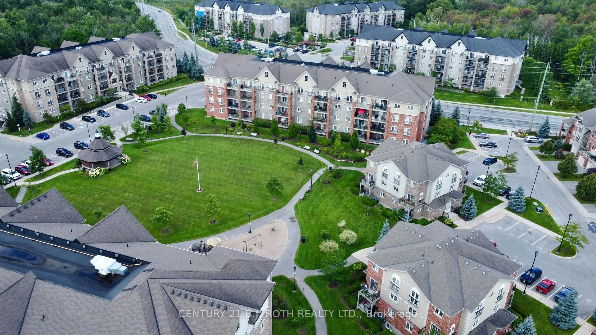 Photo 1 of Unit 104, 43 Ferndale Drive S, Barrie, Ardagh — HOMEH