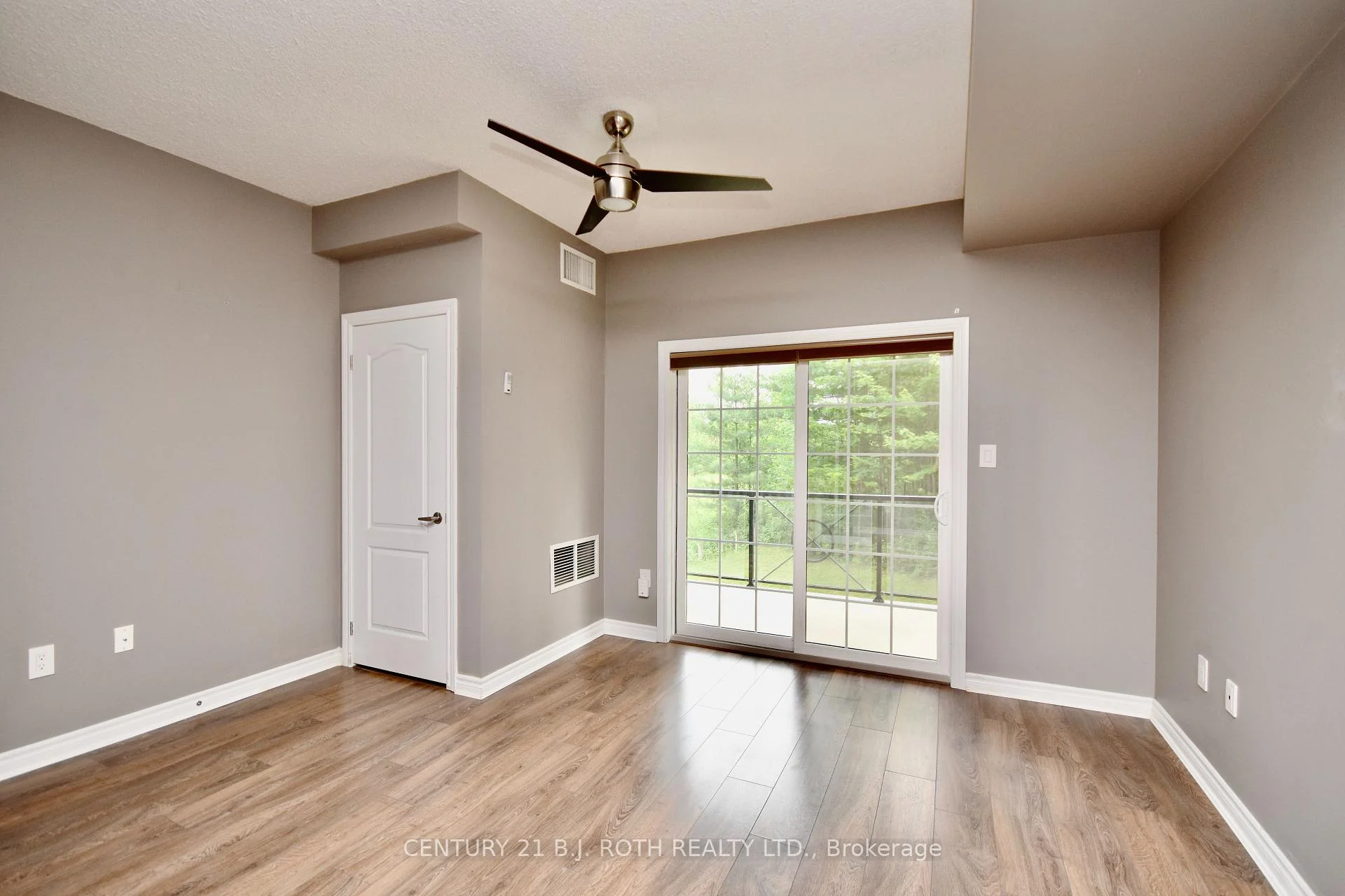 Photo 17 of Unit 104, 43 Ferndale Drive S, Barrie, Ardagh — HOMEH