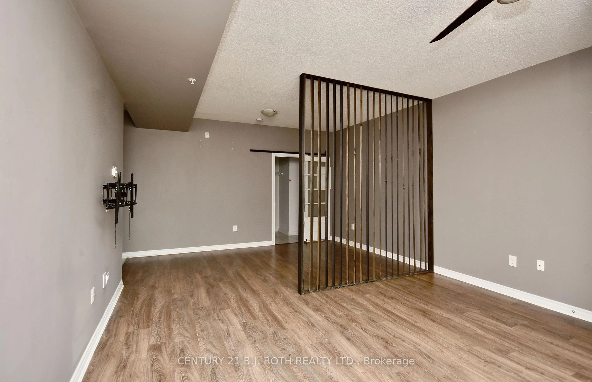 Photo 19 of Unit 104, 43 Ferndale Drive S, Barrie, Ardagh — HOMEH