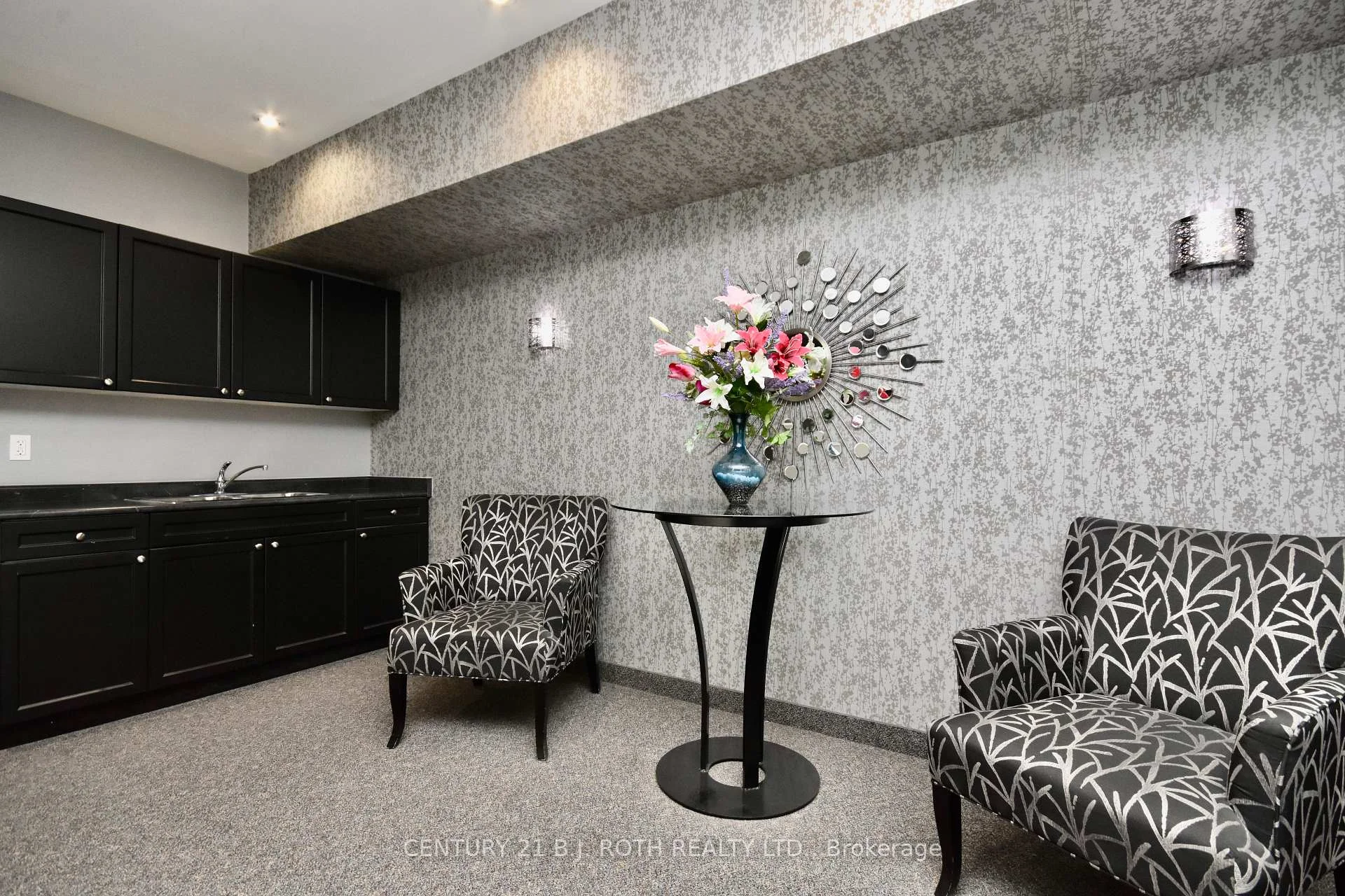 Photo 43 of Unit 104, 43 Ferndale Drive S, Barrie, Ardagh — HOMEH