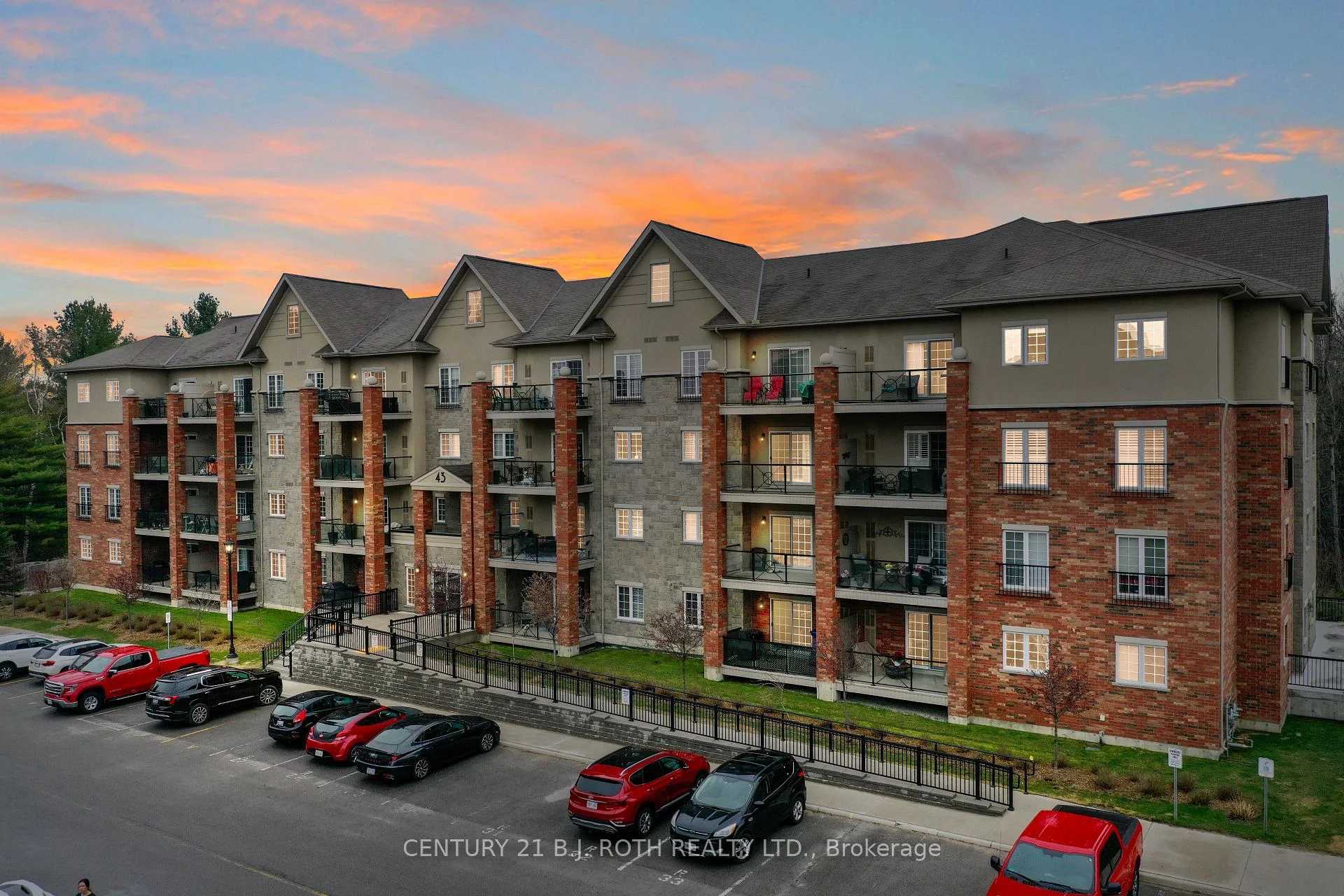 Photo 47 of Unit 104, 43 Ferndale Drive S, Barrie, Ardagh — HOMEH