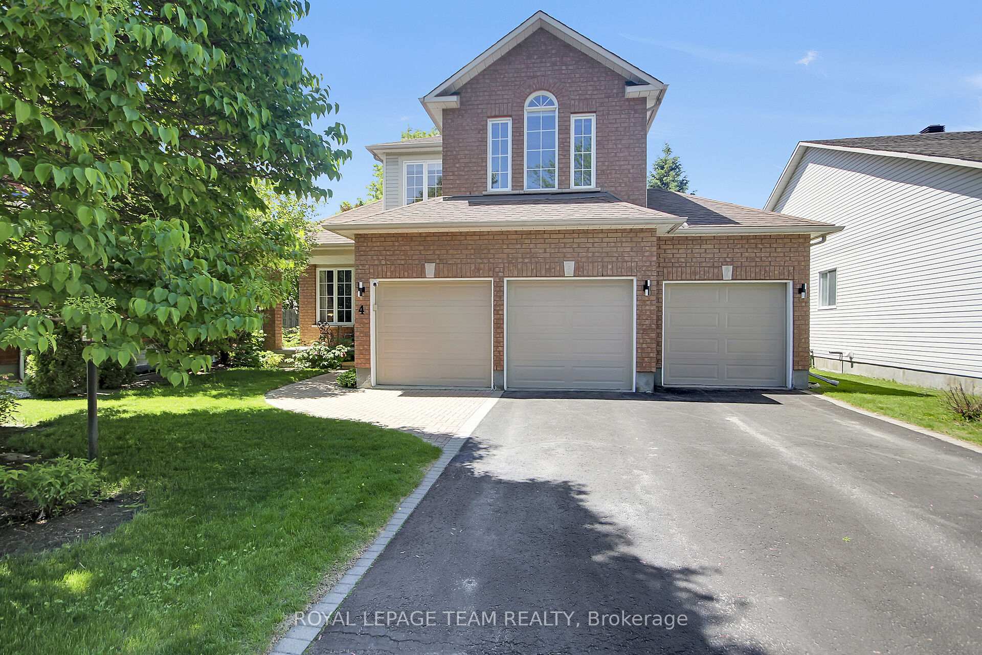 Photo 1 of 4 Maple Stand Way, Ottawa, Barrhaven East — HOMEH