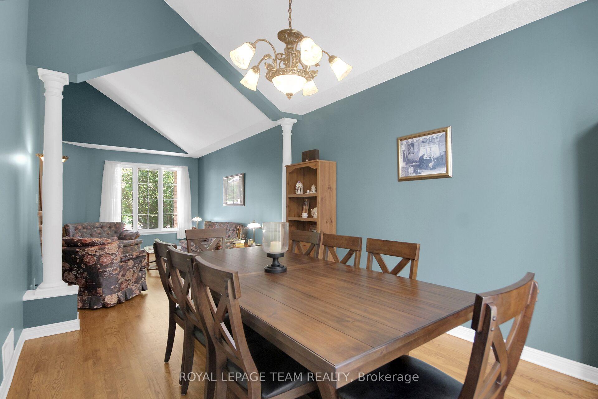 Photo 9 of 4 Maple Stand Way, Ottawa, Barrhaven East — HOMEH
