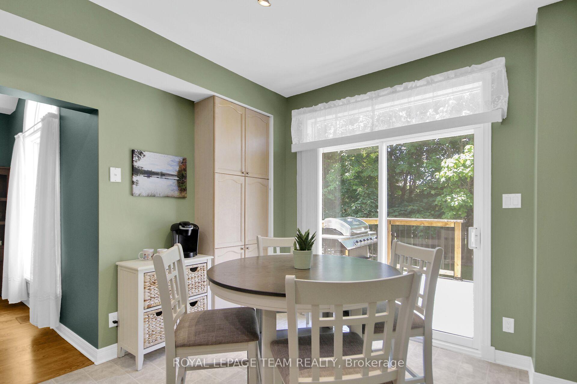 Photo 13 of 4 Maple Stand Way, Ottawa, Barrhaven East — HOMEH