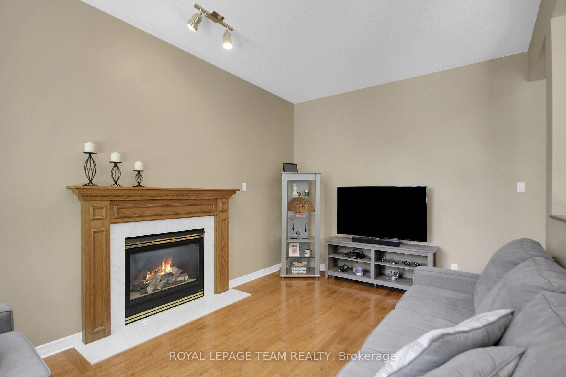 Photo 17 of 4 Maple Stand Way, Ottawa, Barrhaven East — HOMEH