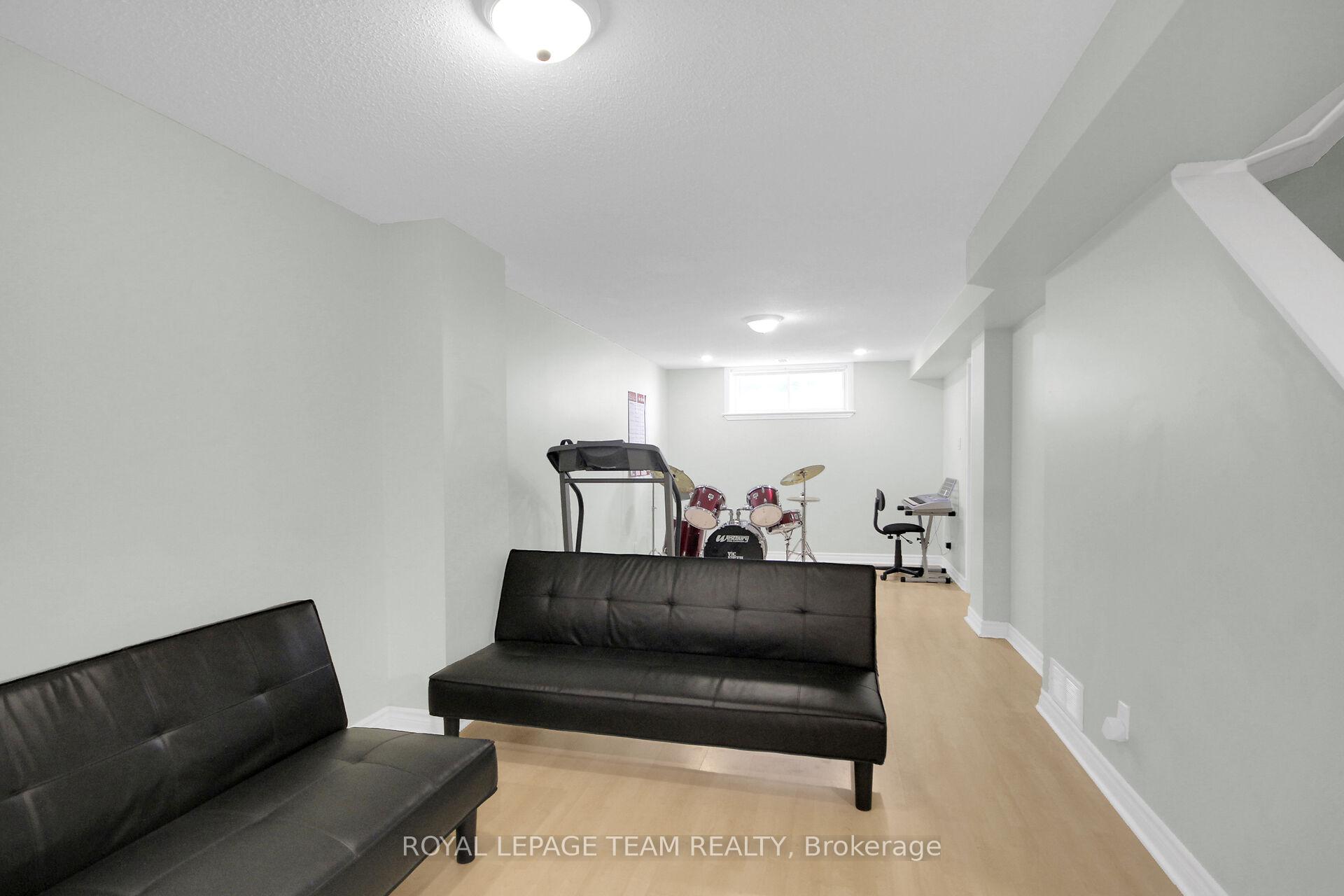 Photo 33 of 4 Maple Stand Way, Ottawa, Barrhaven East — HOMEH