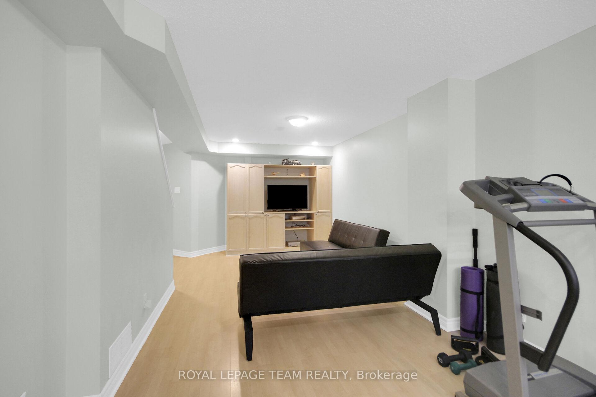 Photo 35 of 4 Maple Stand Way, Ottawa, Barrhaven East — HOMEH