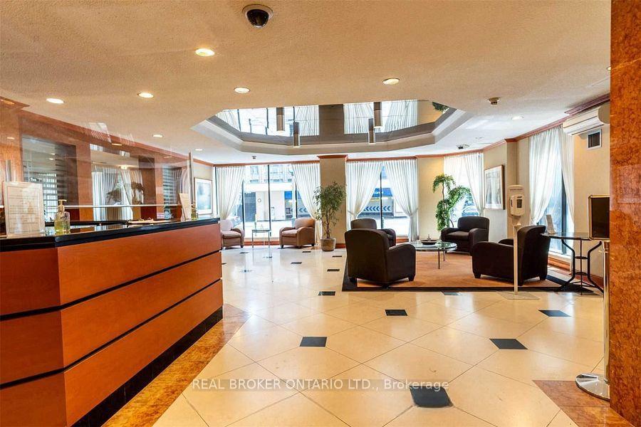 Photo 22 of Unit 2021, 633 Bay Street, Toronto, Bay Street Corridor — HOMEH