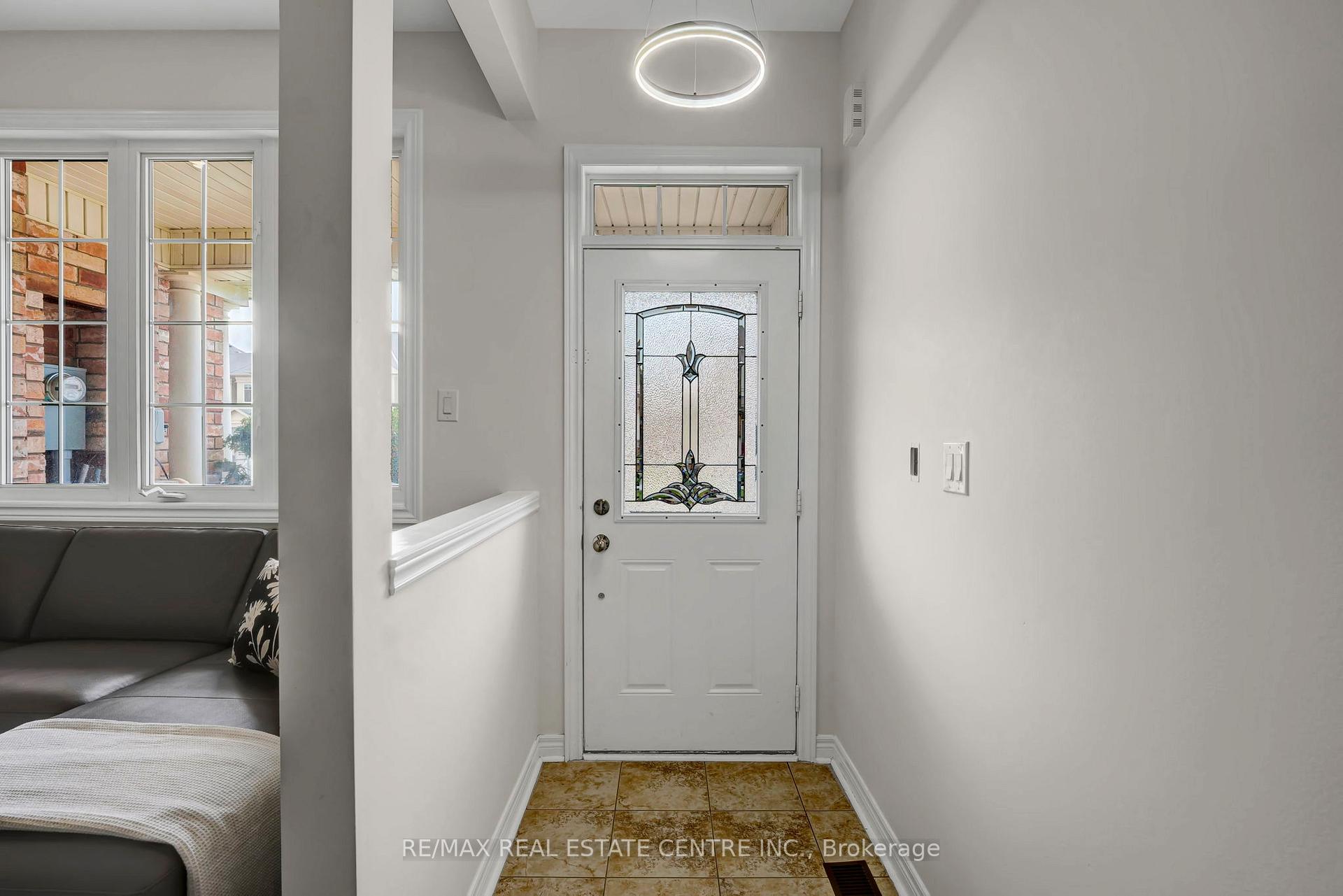 Photo 7 of 25 Shediac Road, Brampton, Bram West — HOMEH