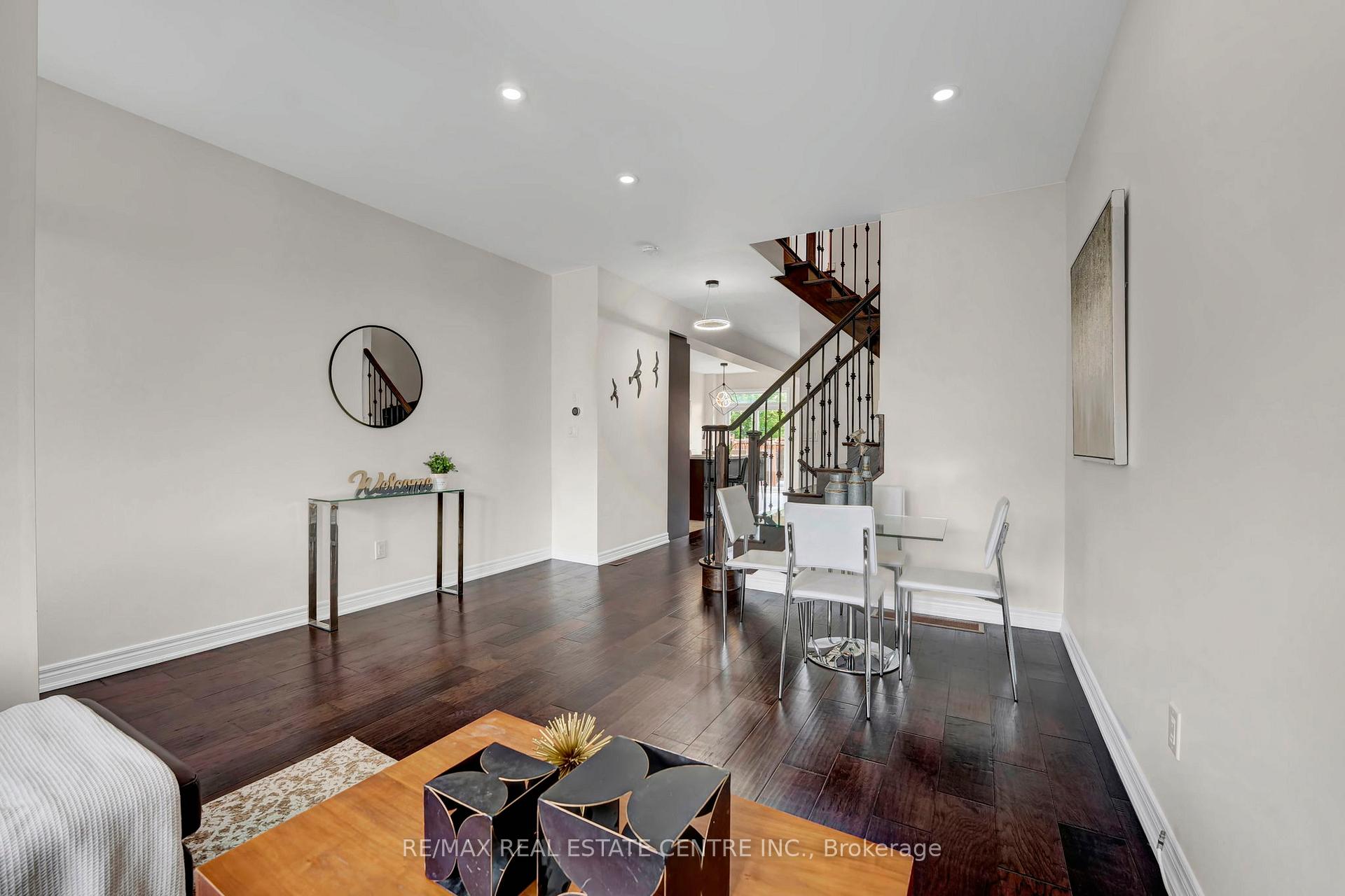 Photo 11 of 25 Shediac Road, Brampton, Bram West — HOMEH