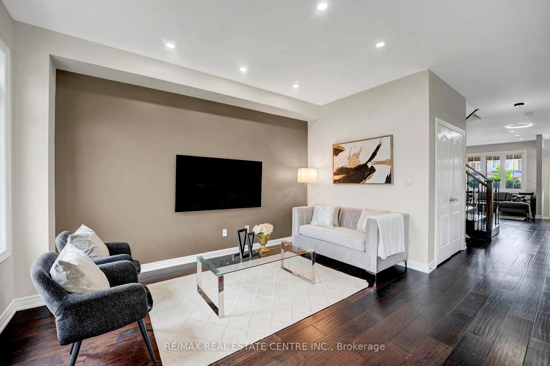 Photo 19 of 25 Shediac Road, Brampton, Bram West — HOMEH