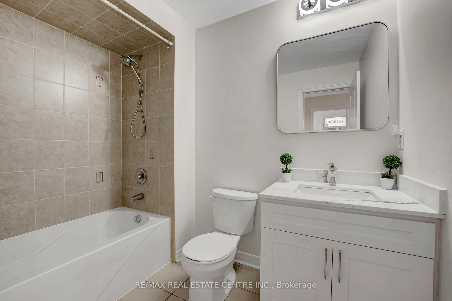 Photo 27 of 25 Shediac Road, Brampton, Bram West — HOMEH
