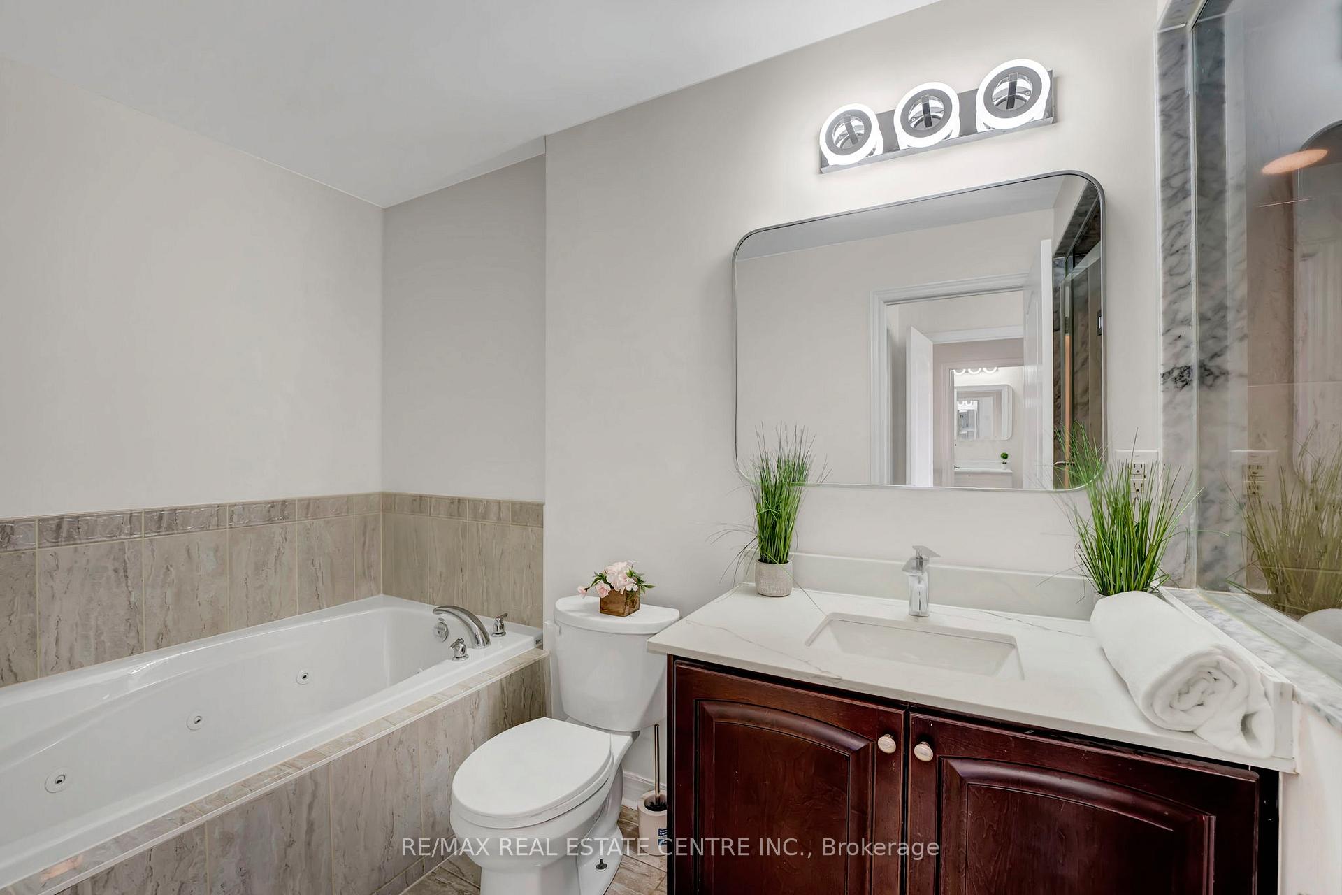 Photo 30 of 25 Shediac Road, Brampton, Bram West — HOMEH