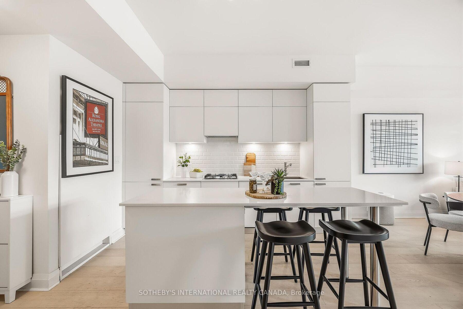 Photo 7 of Unit 104, 245 Perth Avenue N, Toronto, Dovercourt-Wallace Emerson-Junction — HOMEH