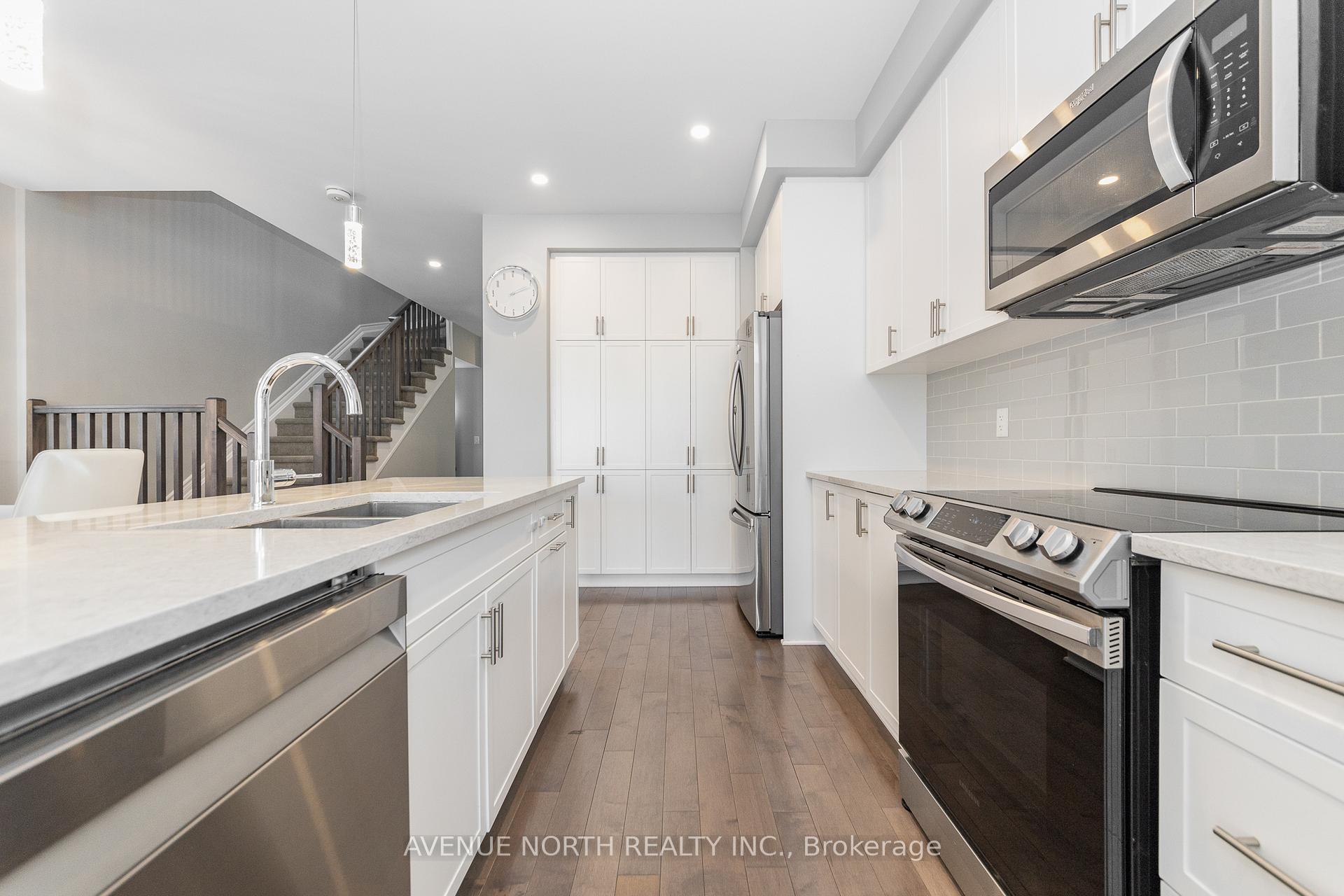Photo 9 of 87 Nepeta Crescent, Ottawa, Blossom Park/Kemp Park/Findlay Creek — HOMEH