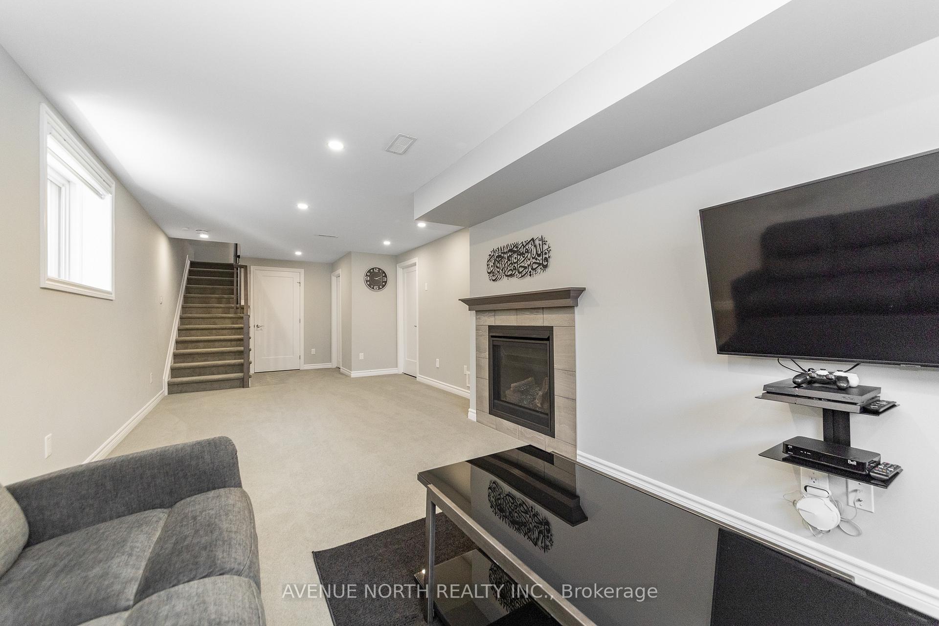 Photo 33 of 87 Nepeta Crescent, Ottawa, Blossom Park/Kemp Park/Findlay Creek — HOMEH