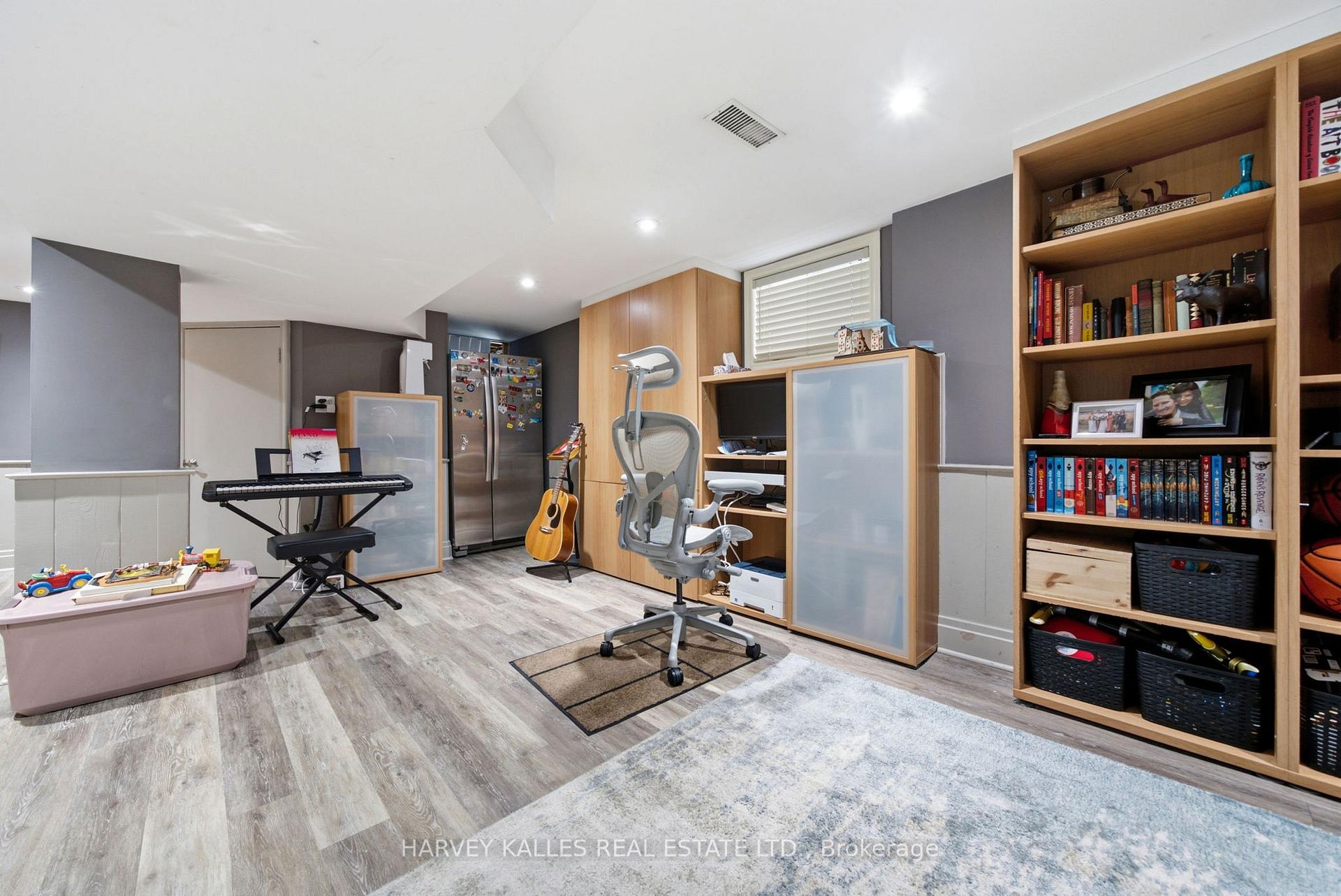 Photo 36 of 67 Falcon Street, Toronto, Mount Pleasant East — HOMEH