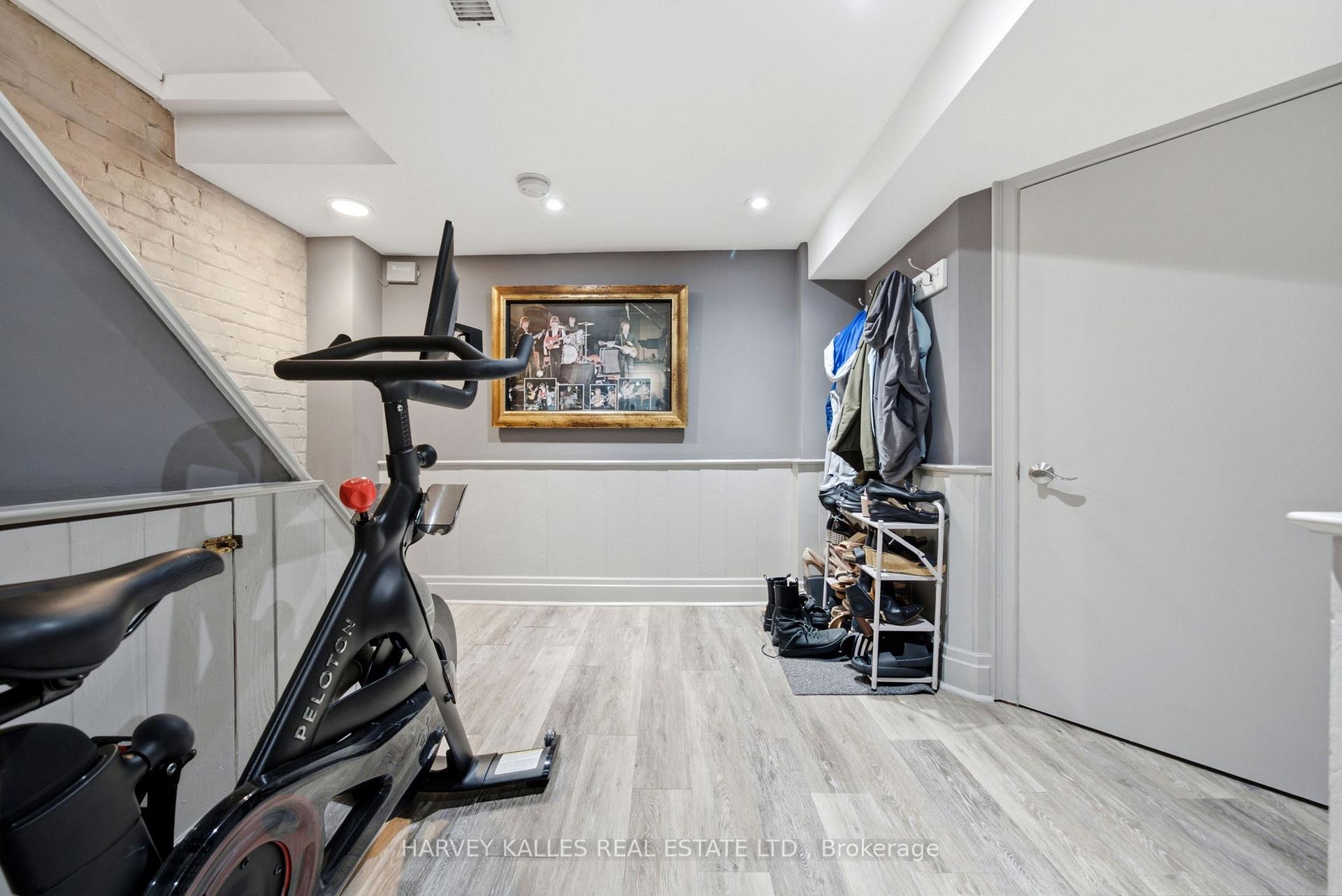 Photo 39 of 67 Falcon Street, Toronto, Mount Pleasant East — HOMEH