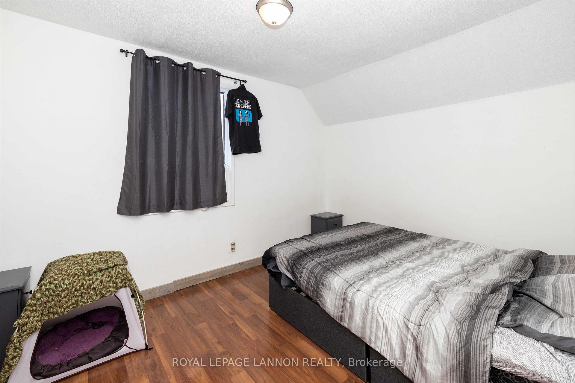 Photo 12 of 607 Wiley Street, Thunder Bay, East End — HOMEH