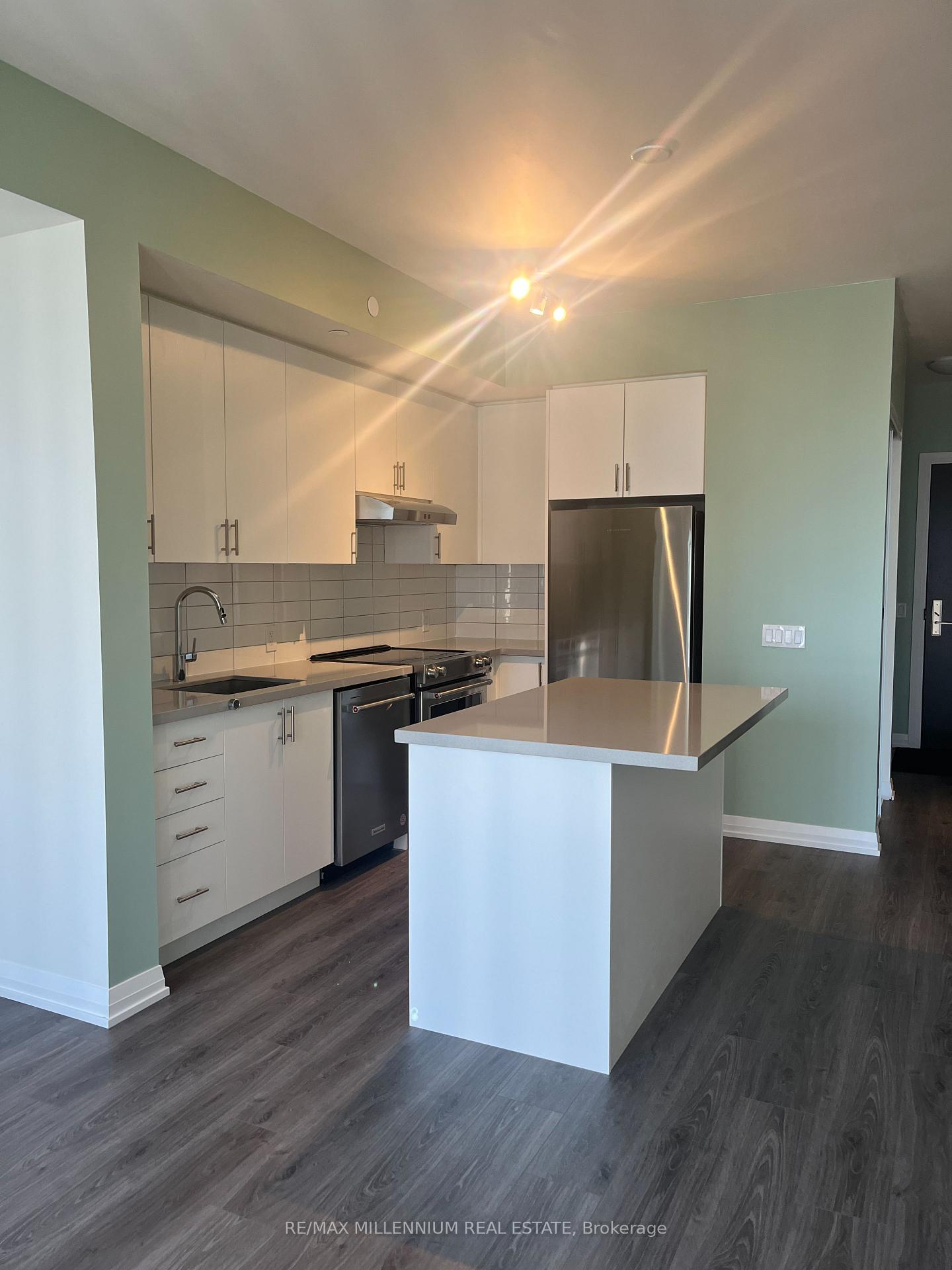 Photo 7 of Unit 2104, 9000 Jane Street, Vaughan, Concord — HOMEH