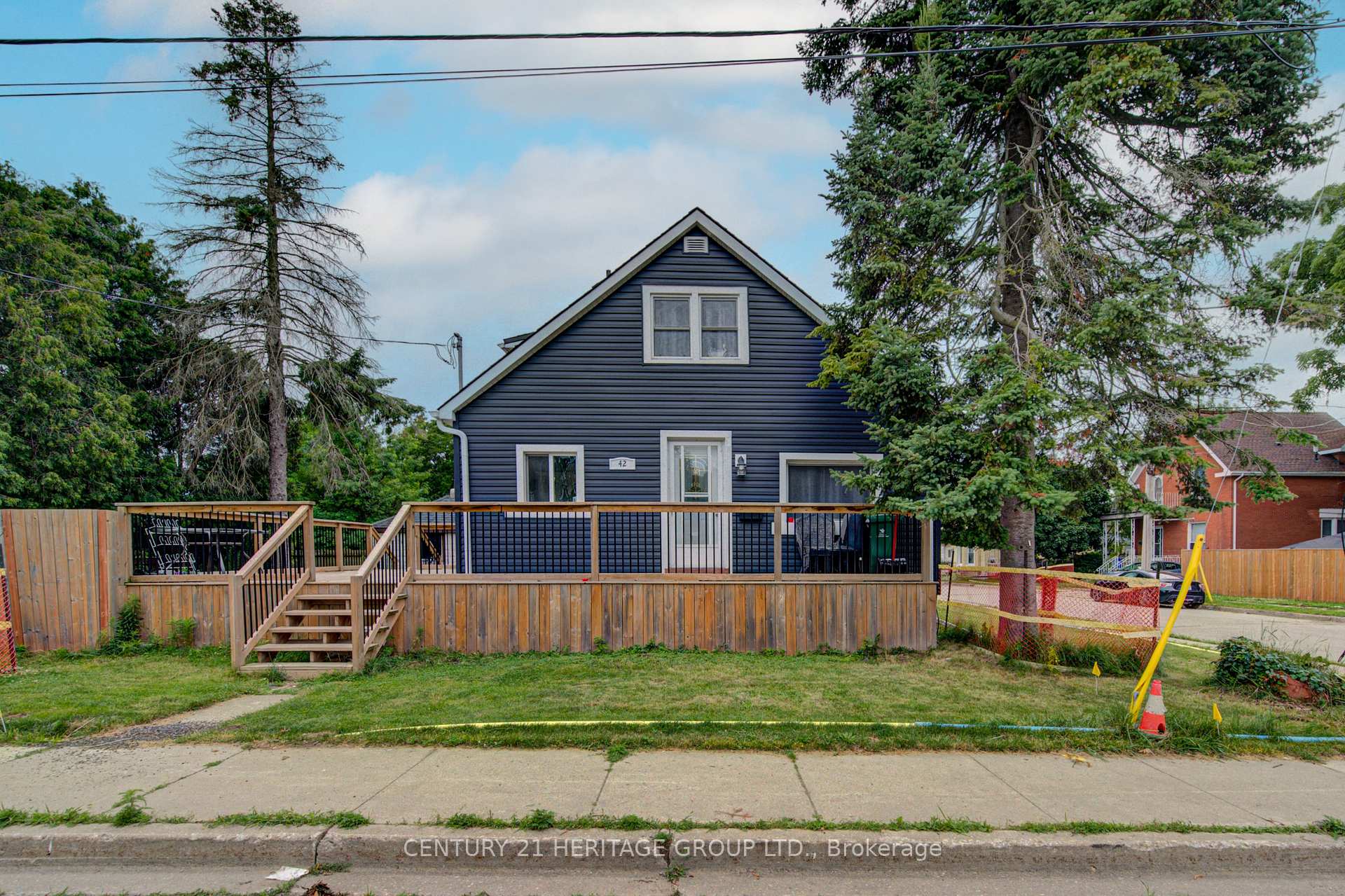 Photo 1 of 42 Henry Street, Cambridge, Christopher-Champlain — HOMEH
